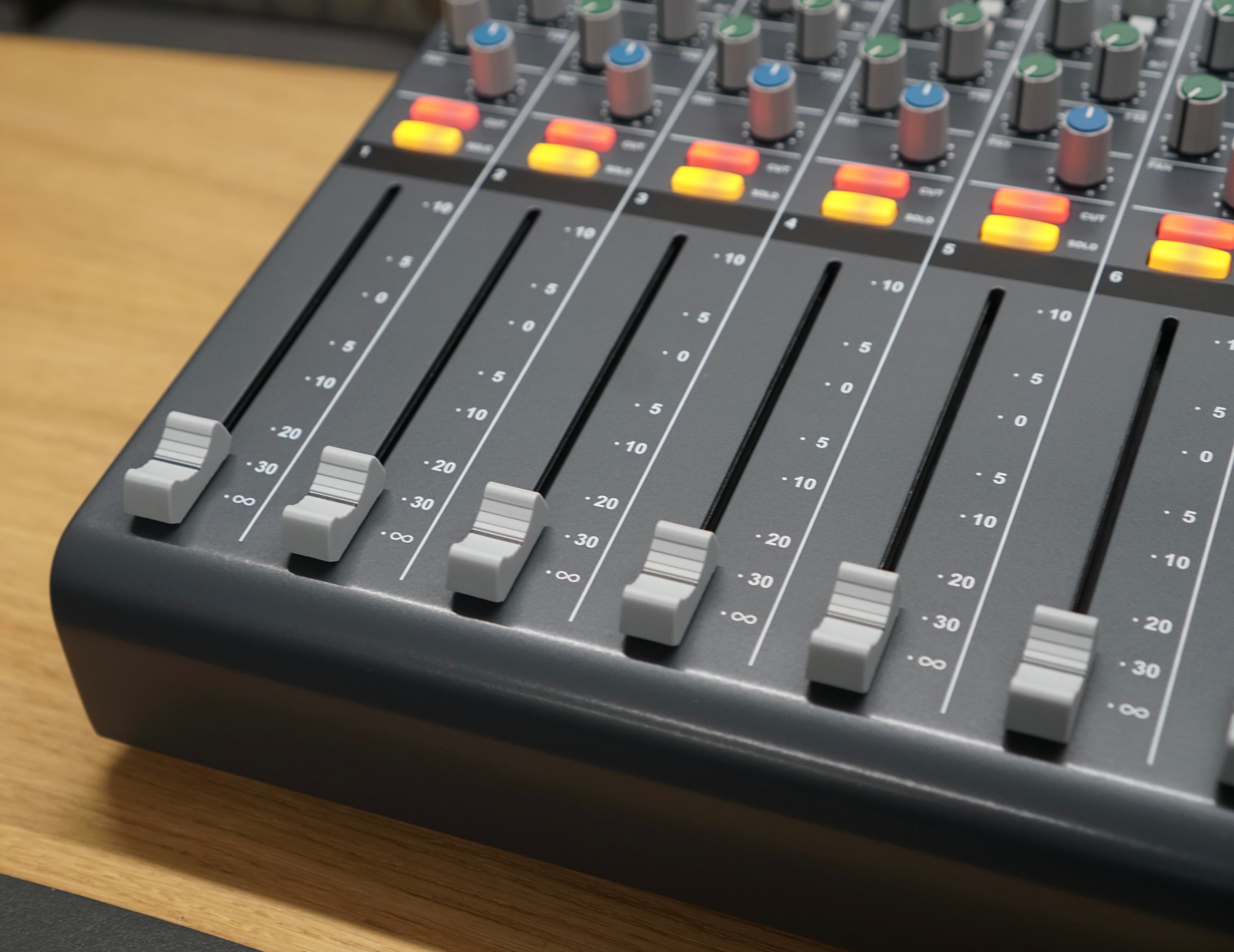 Solid State Logic X-Desk