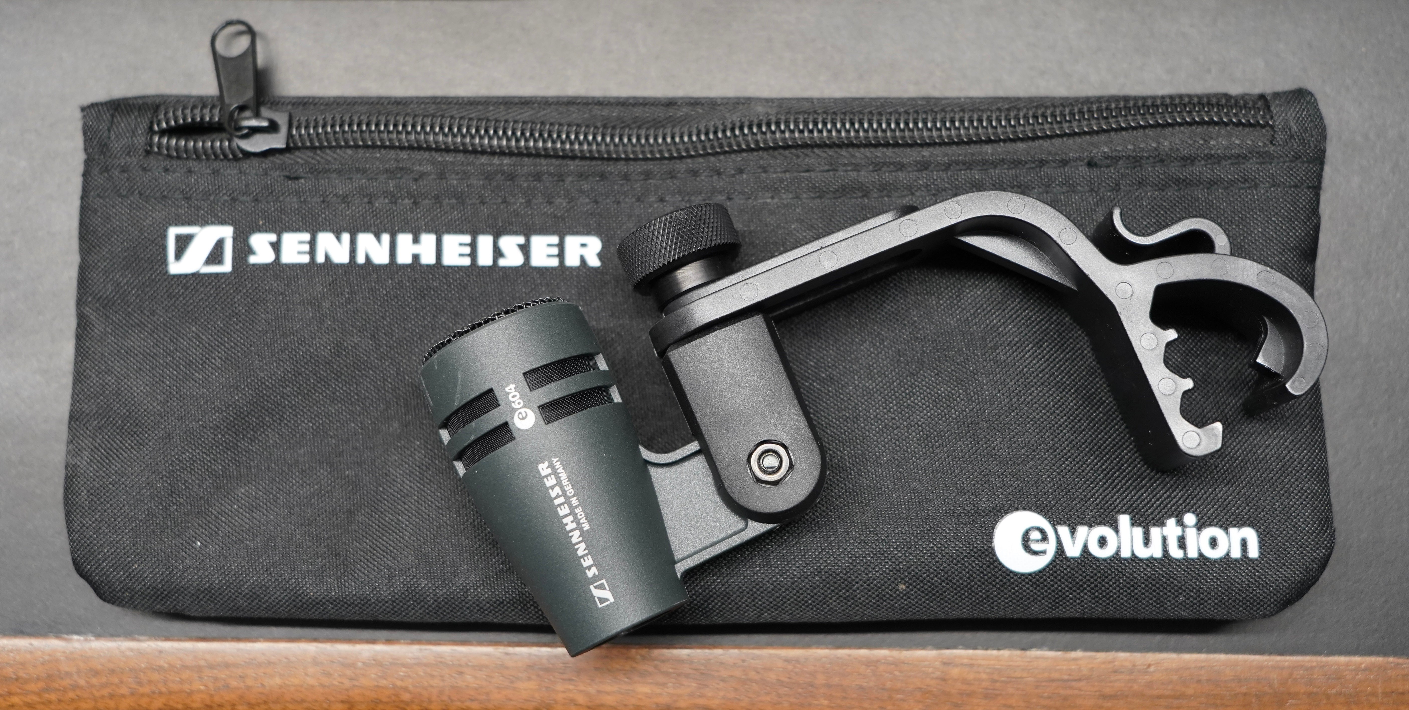 Sennheiser e604