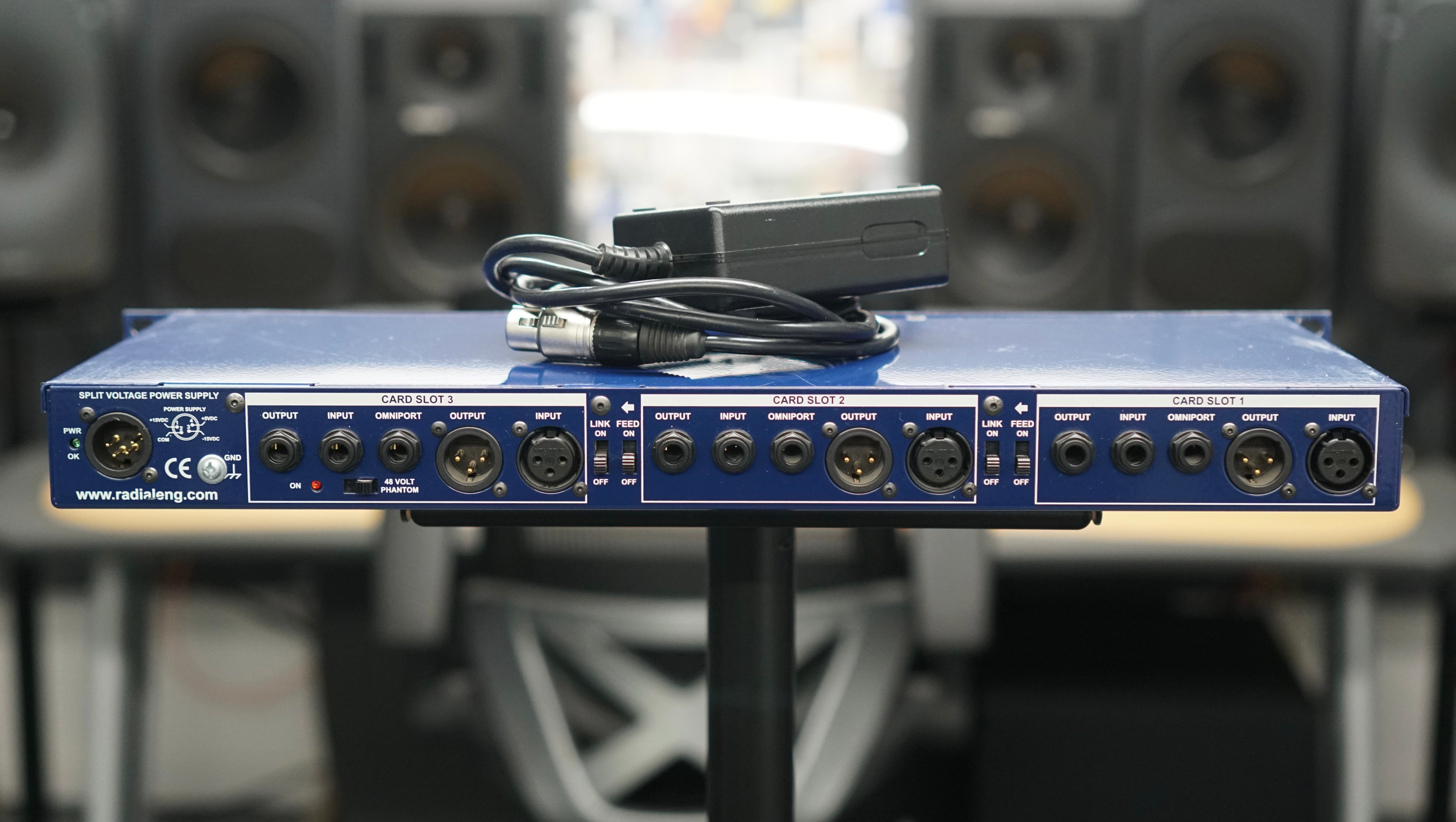 Radial Powerstrip 500 Series Rack