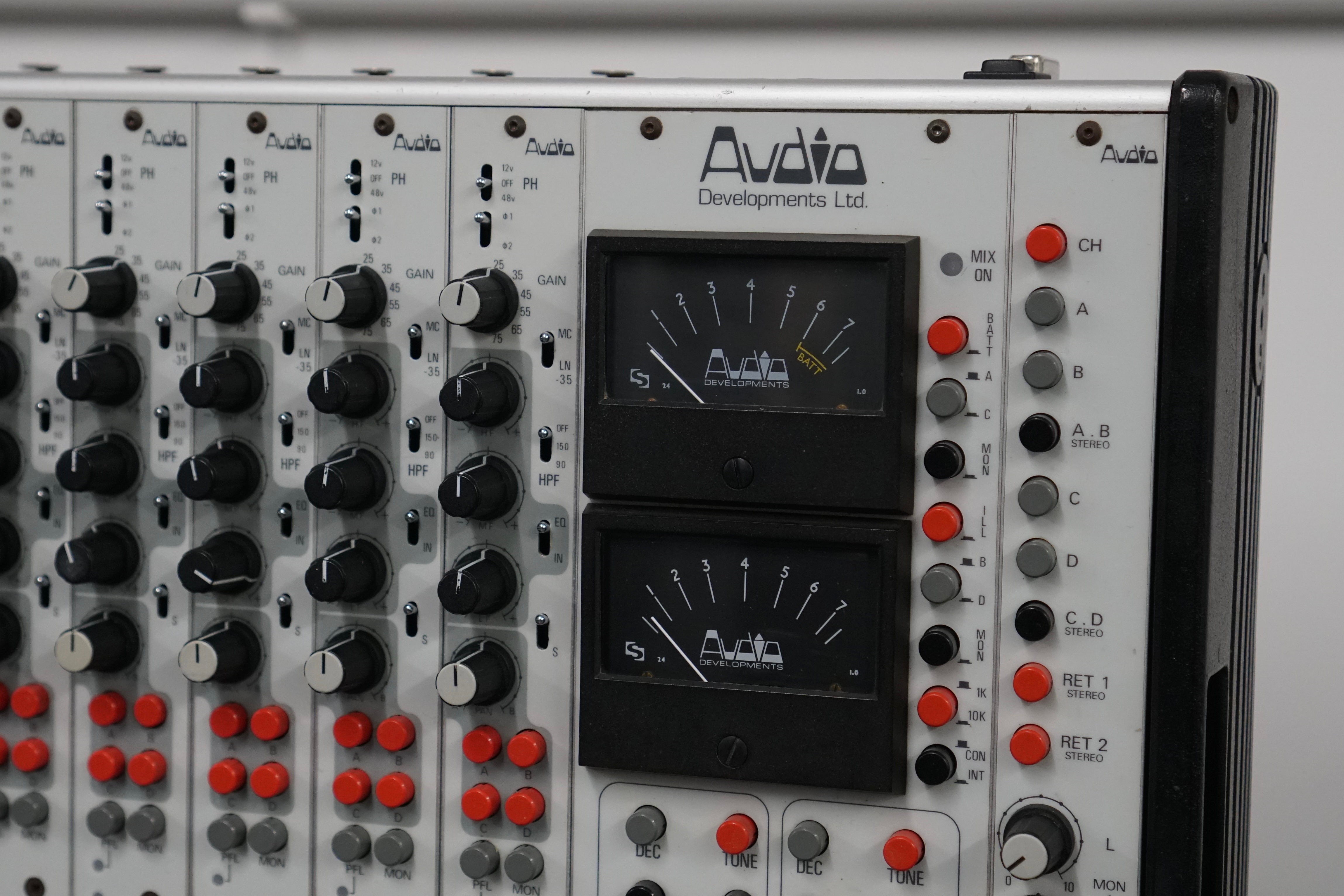 Audio Developments AD146 (10-channel)