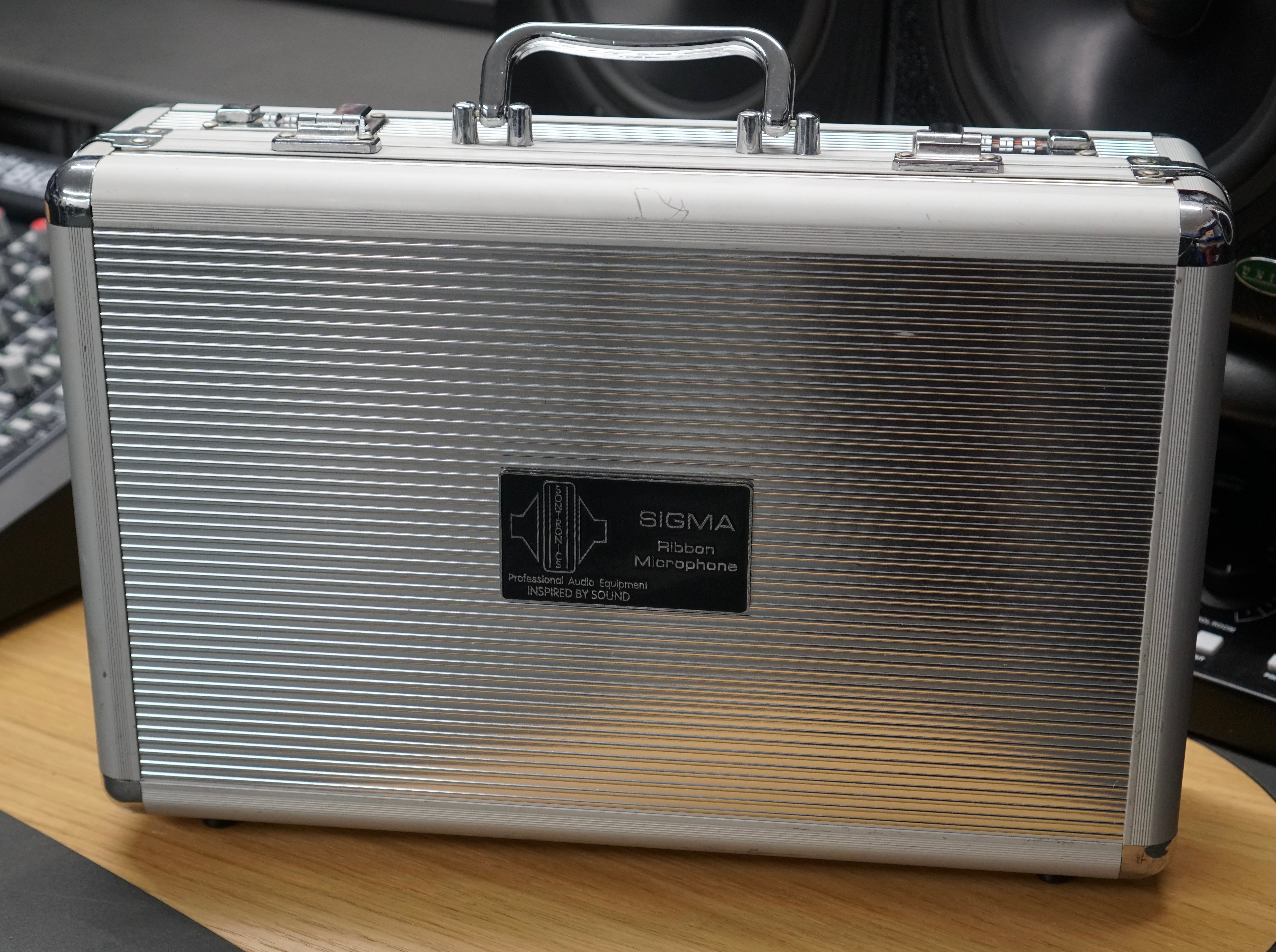 Sontronics Sigma Ribbon Microphone