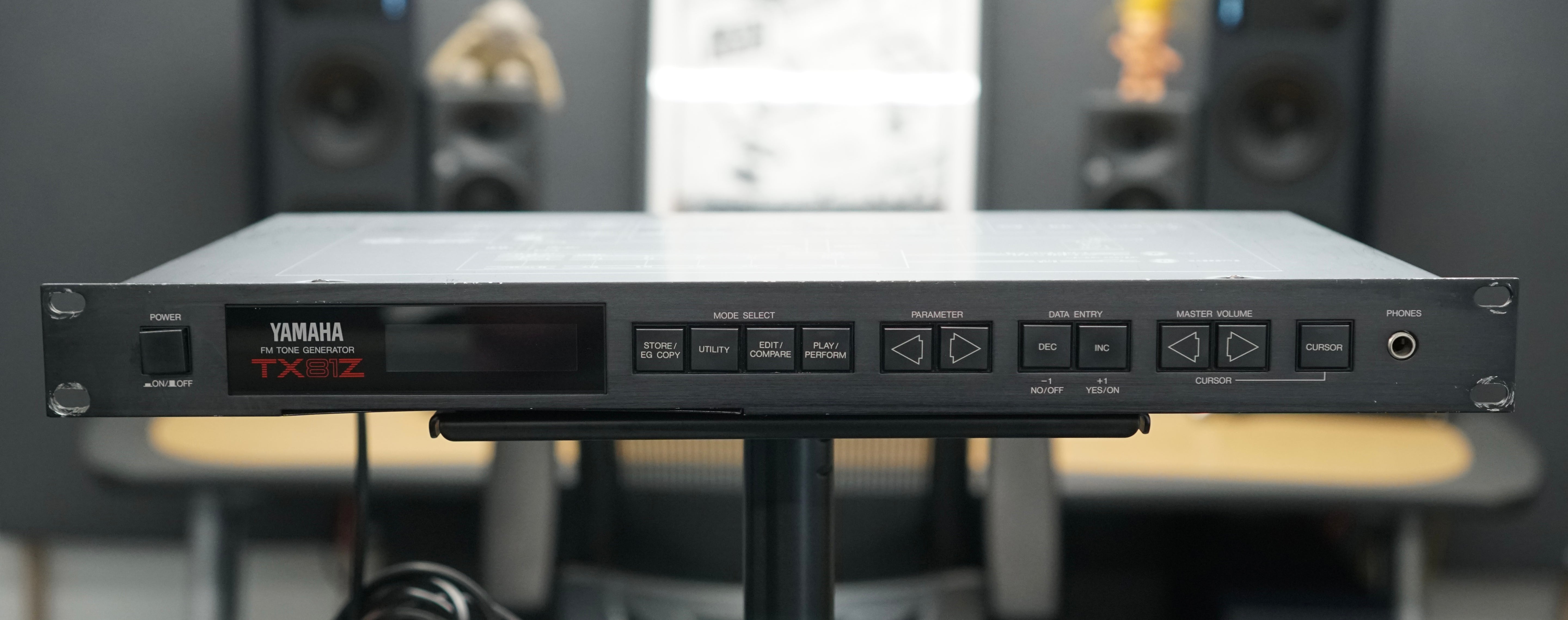 Yamaha TX81Z FM Tone Generator