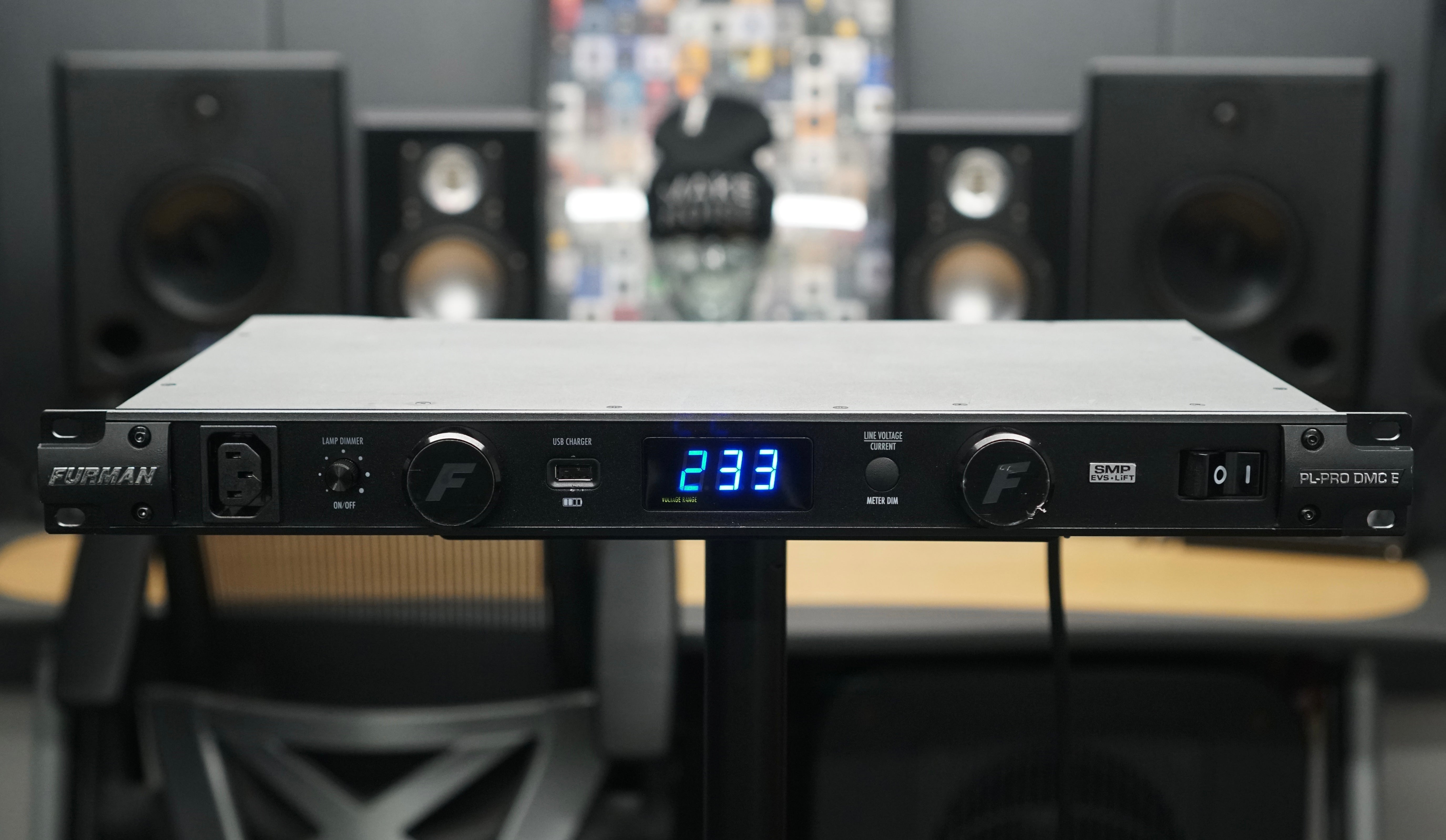 Furman PL-PRO DMC-E Power Conditioner