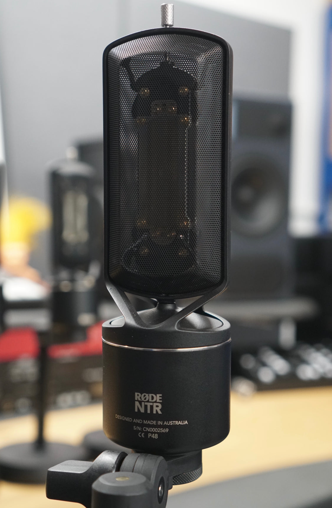 Rode NTR Active Ribbon Microphone