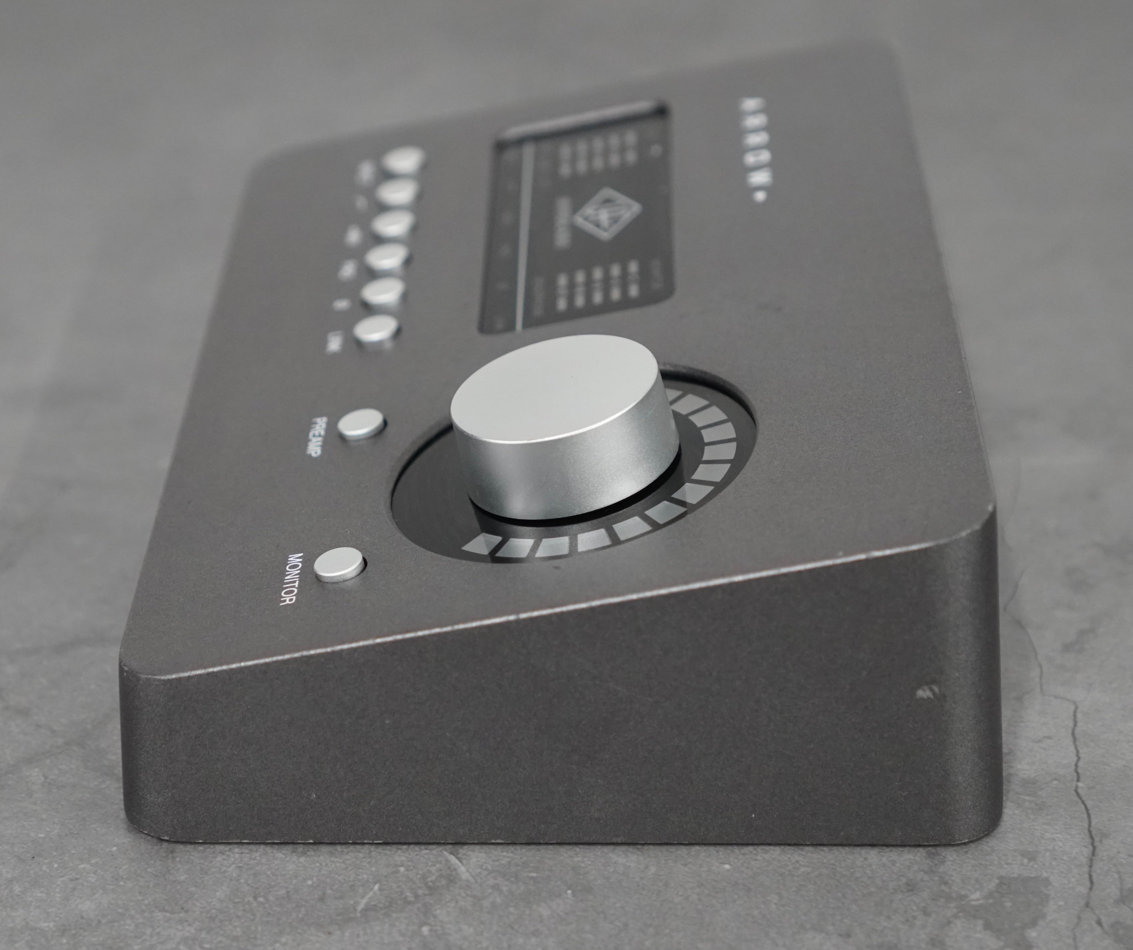 Universal Audio Arrow Solo