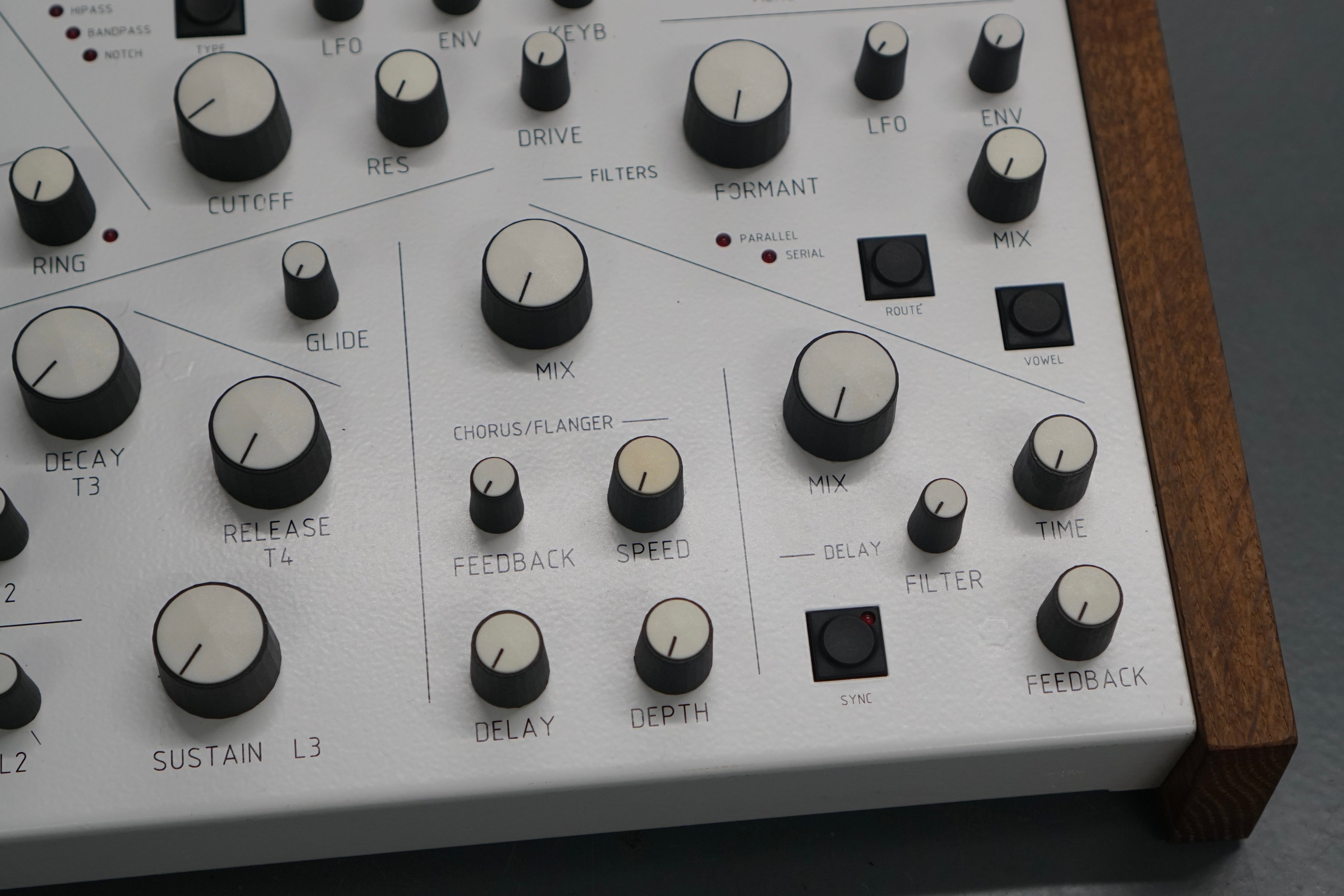 Modor NF-1 Digital Polyphonic Synthesizer