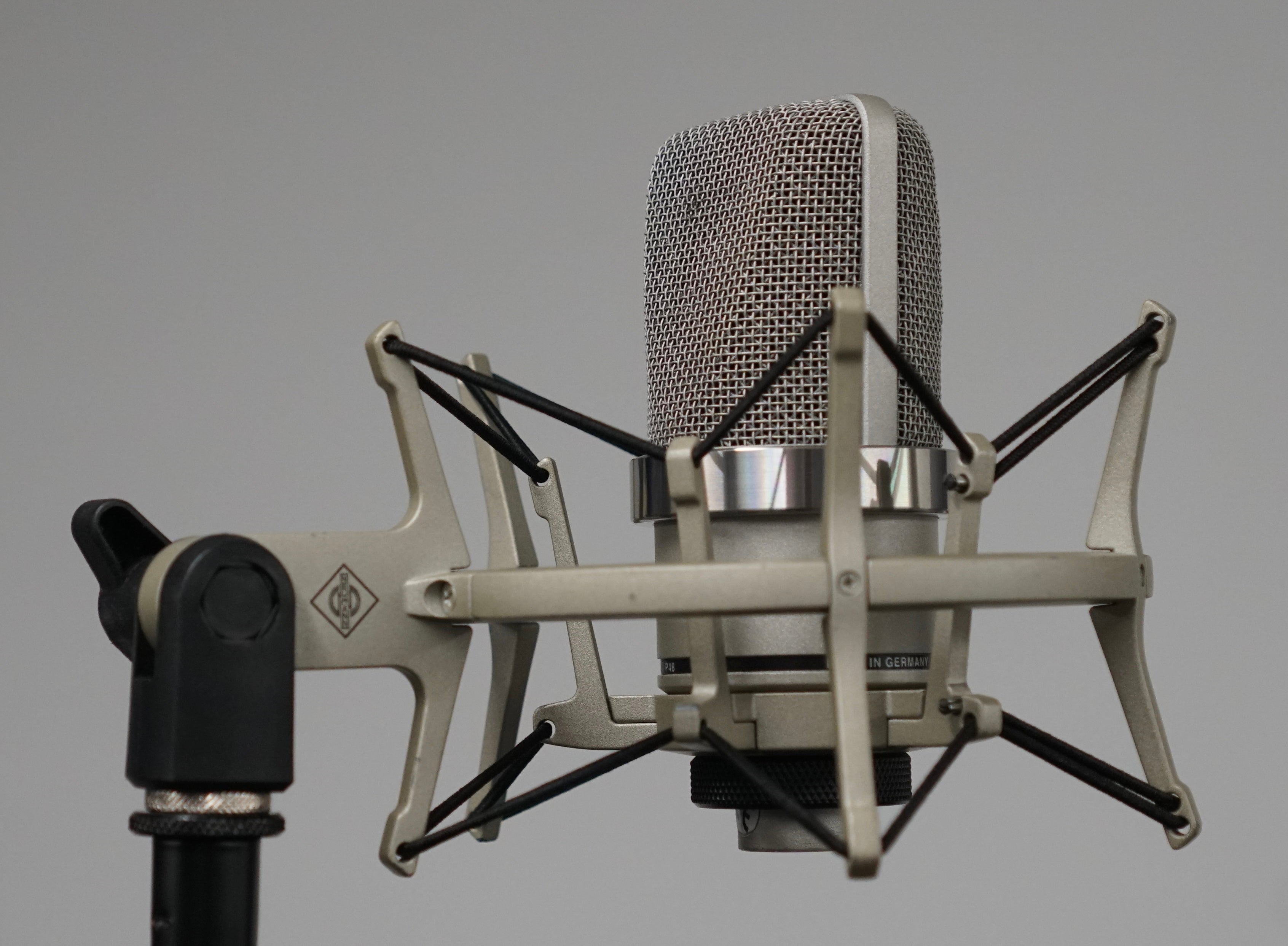 Neumann TLM102