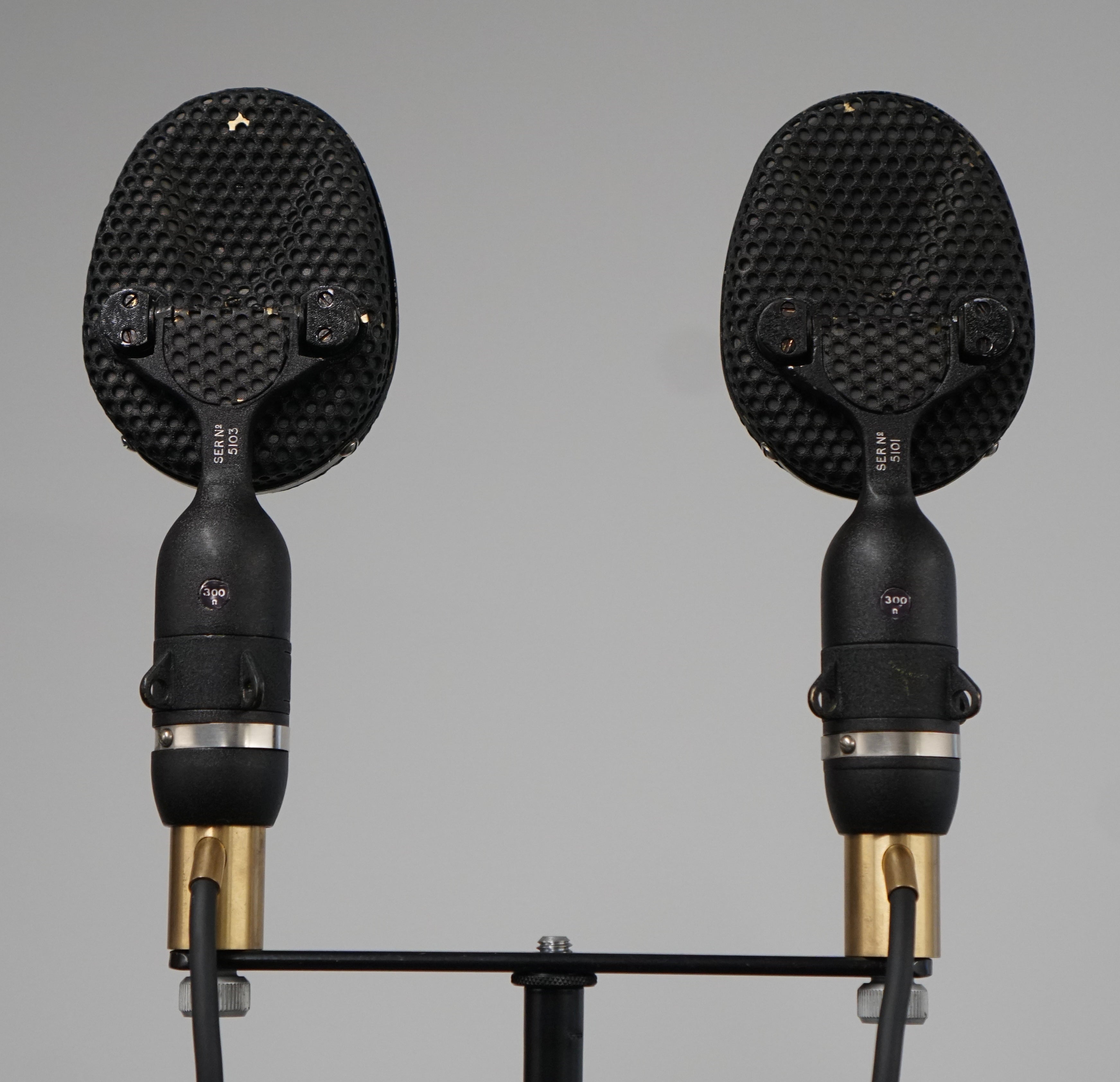 STC 4038 Pair