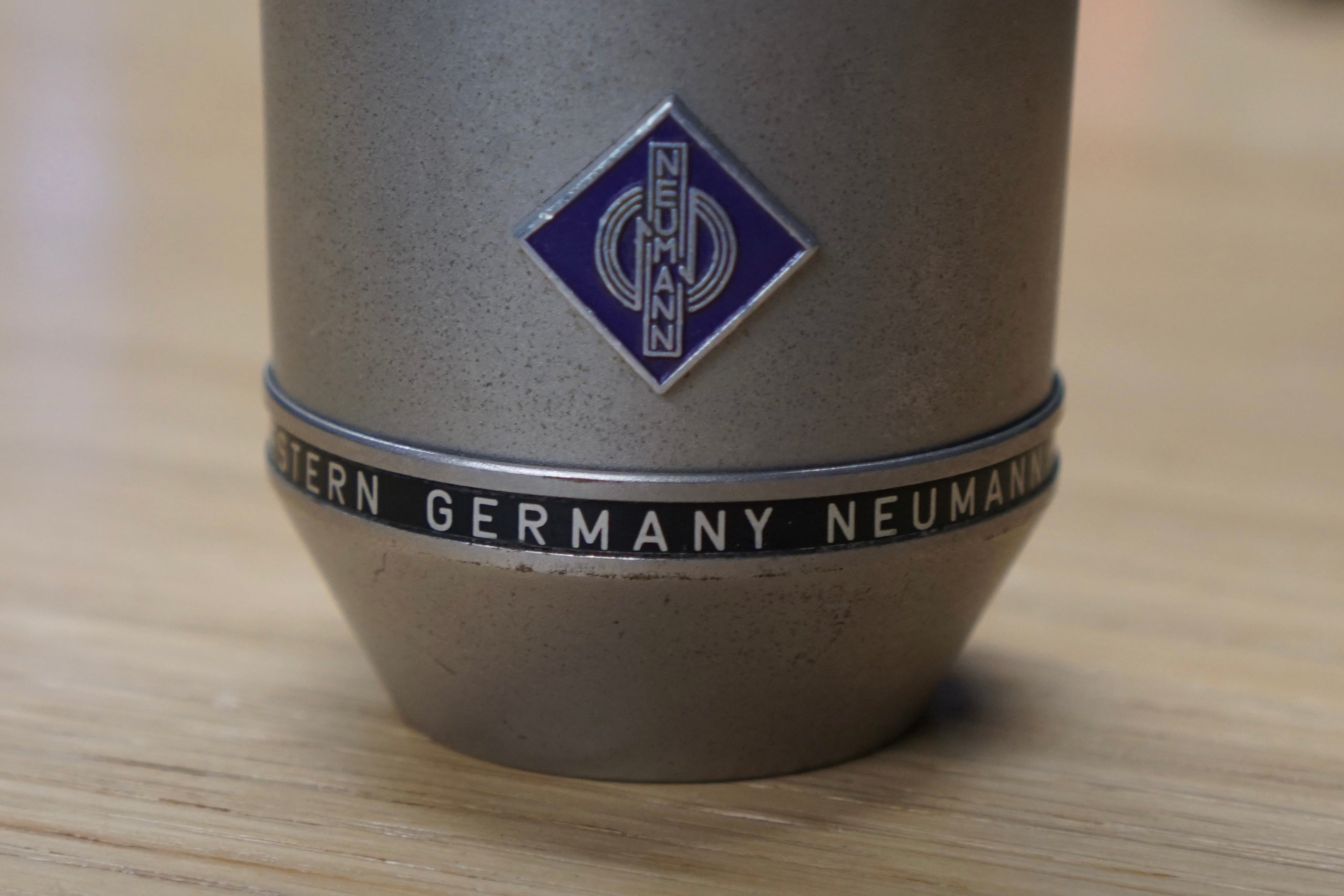 Neumann U87 (1971)