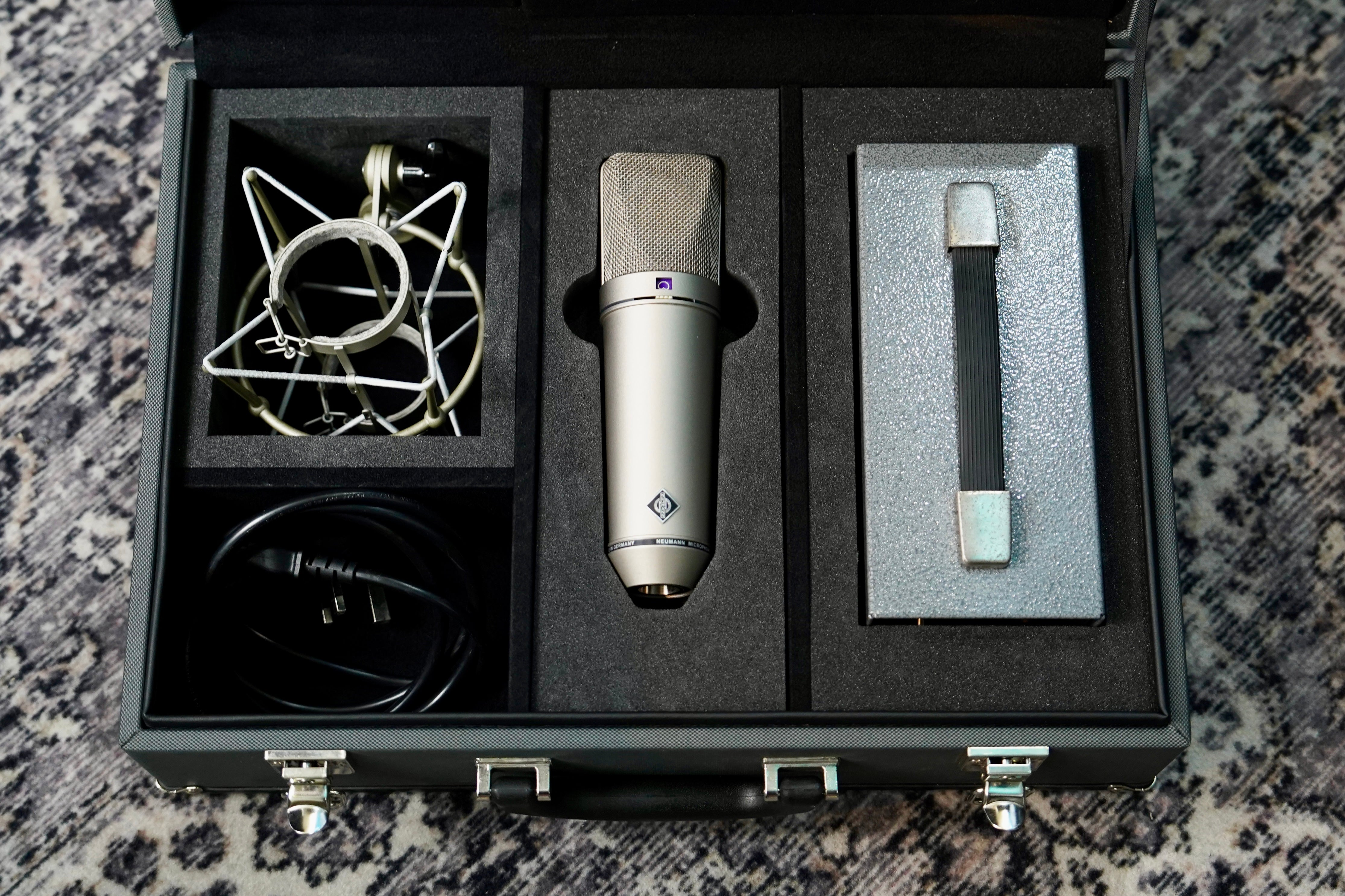 Neumann U67 (Re-Issue)