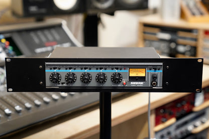 Shure M267 Mixer
