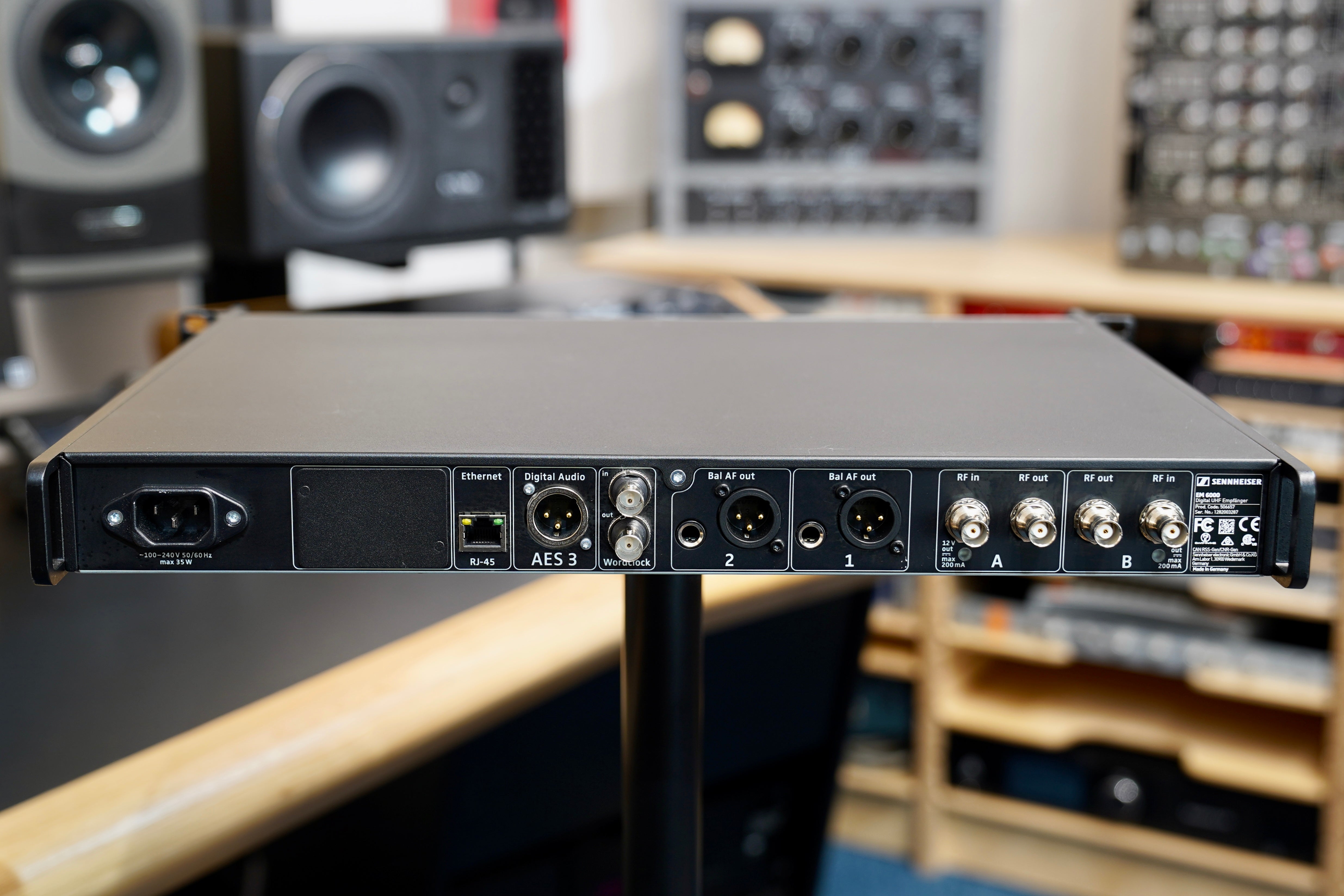 Sennheiser EM 6000 2ch Digital UHF Receiver