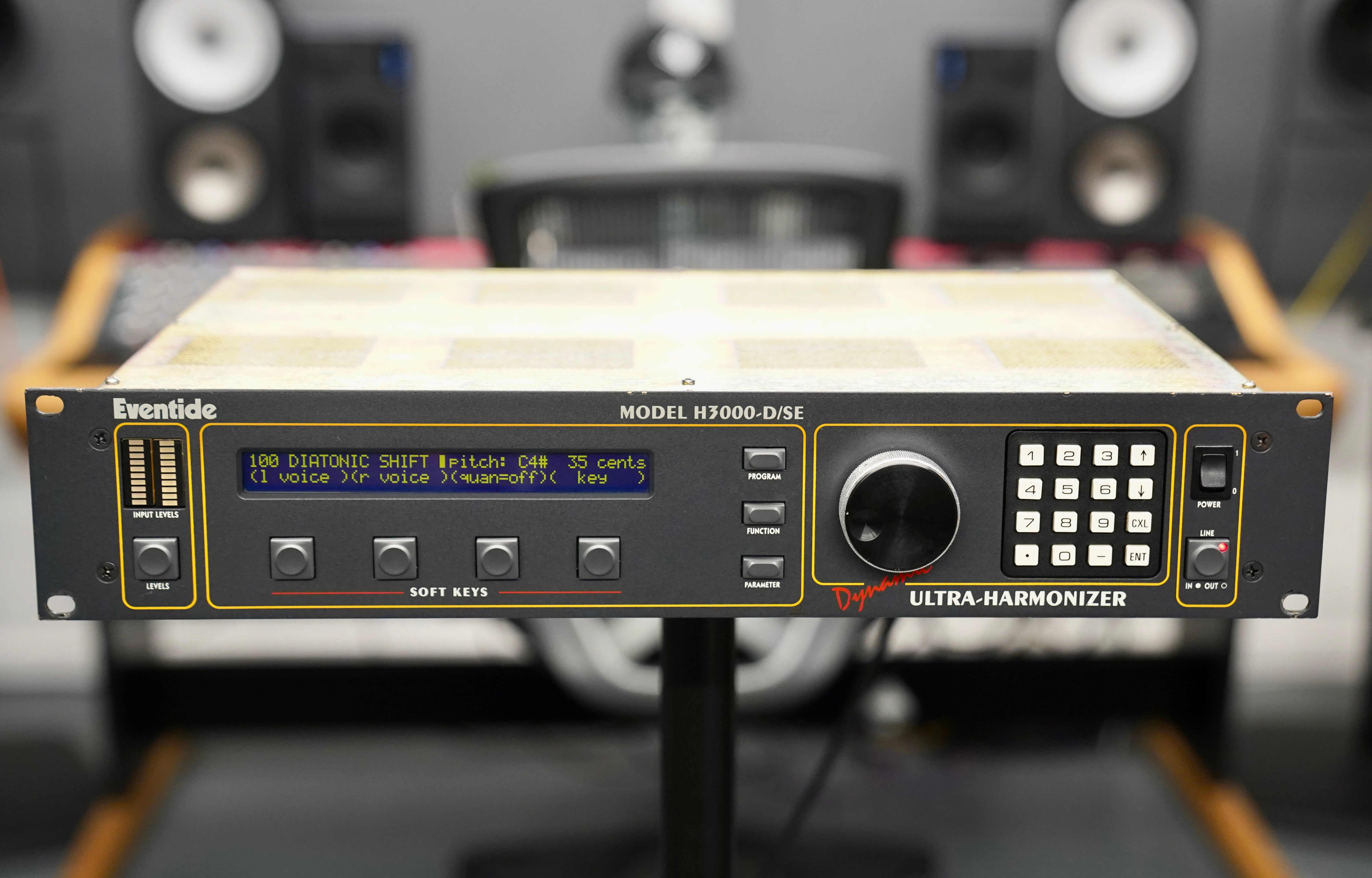 Eventide H3000 D/SE (Upgraded to H3500B-DFX)