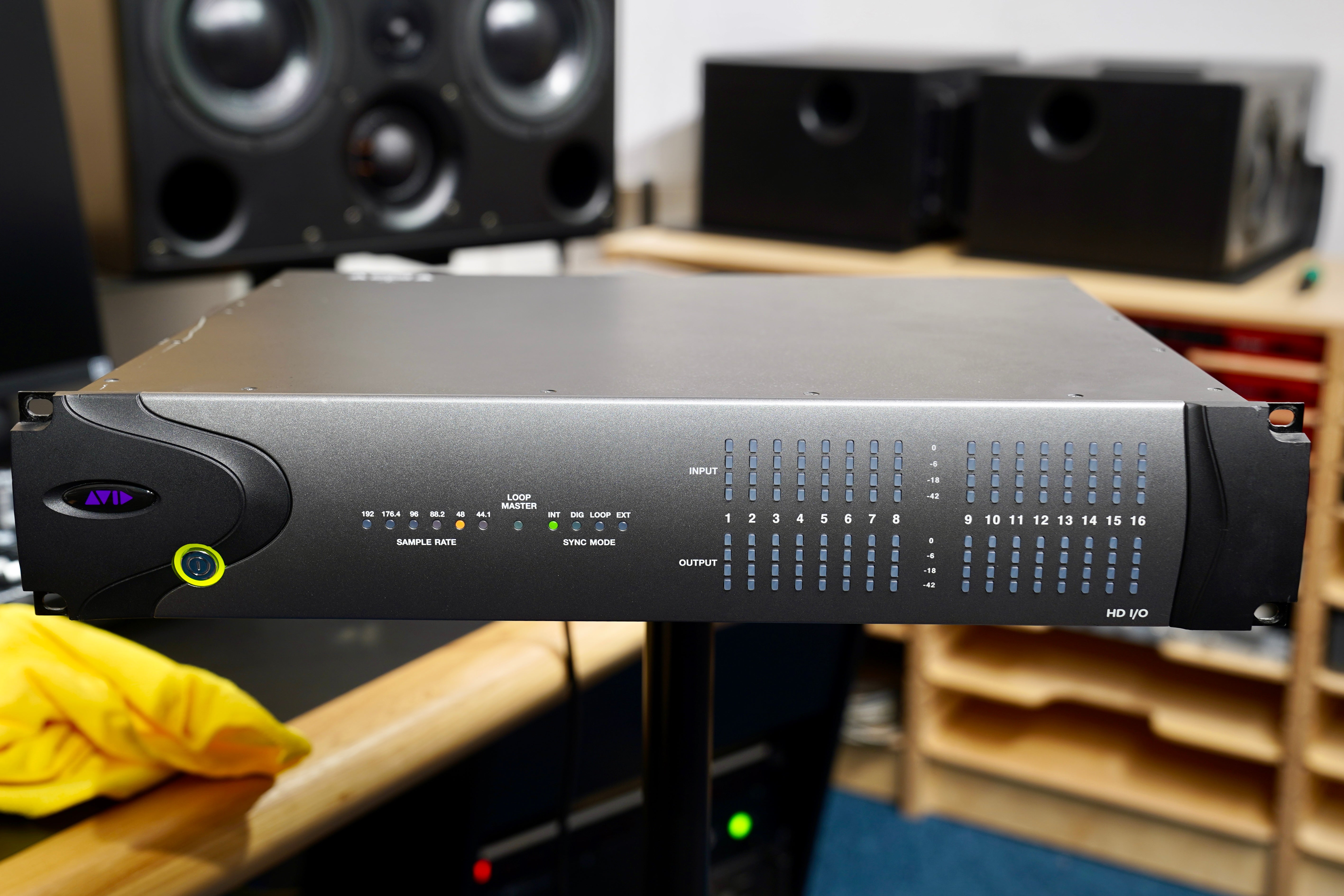 Avid HD I/O 8x16 (Analog) Pro Tools HD Audio Interface