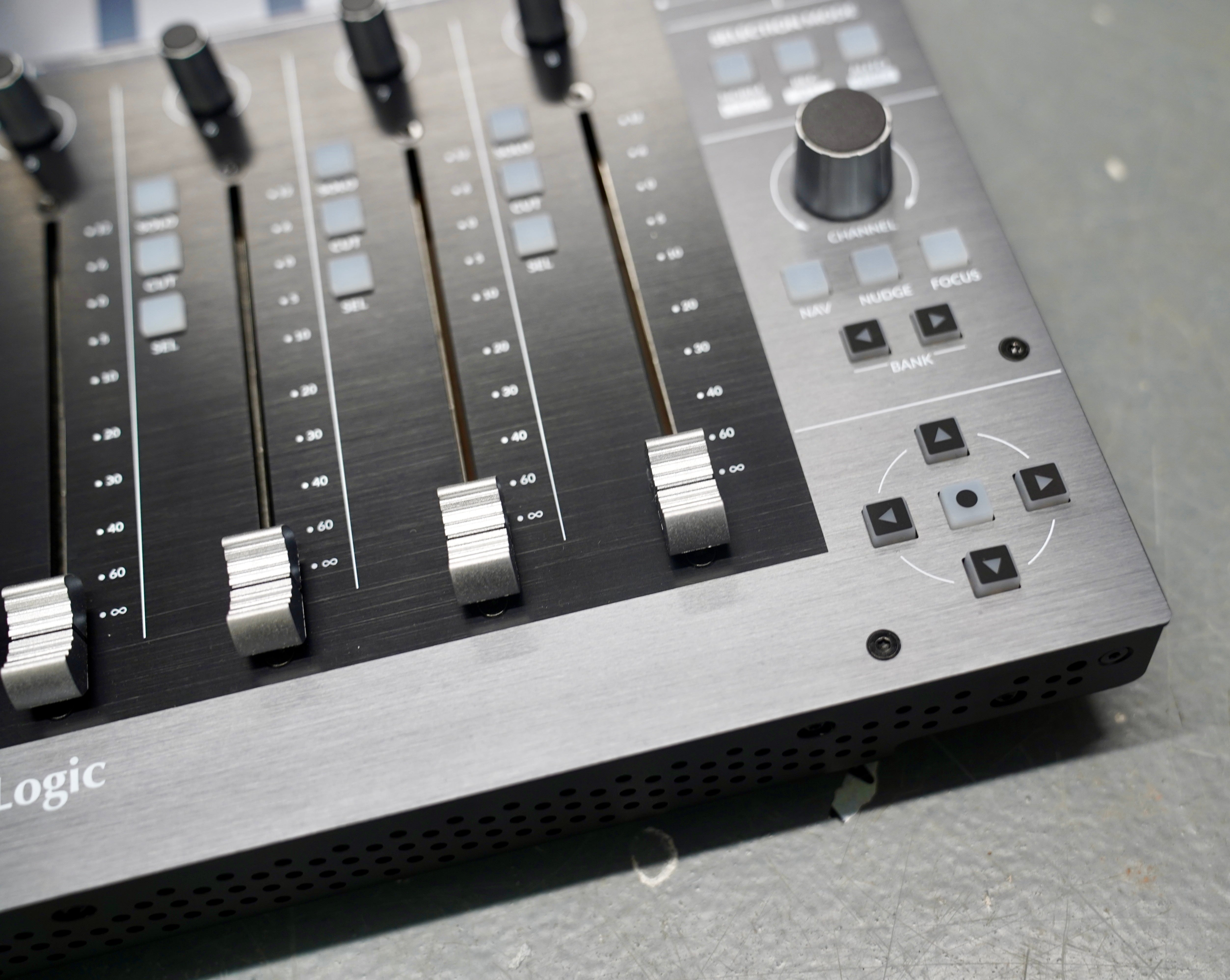 SSL UF8
