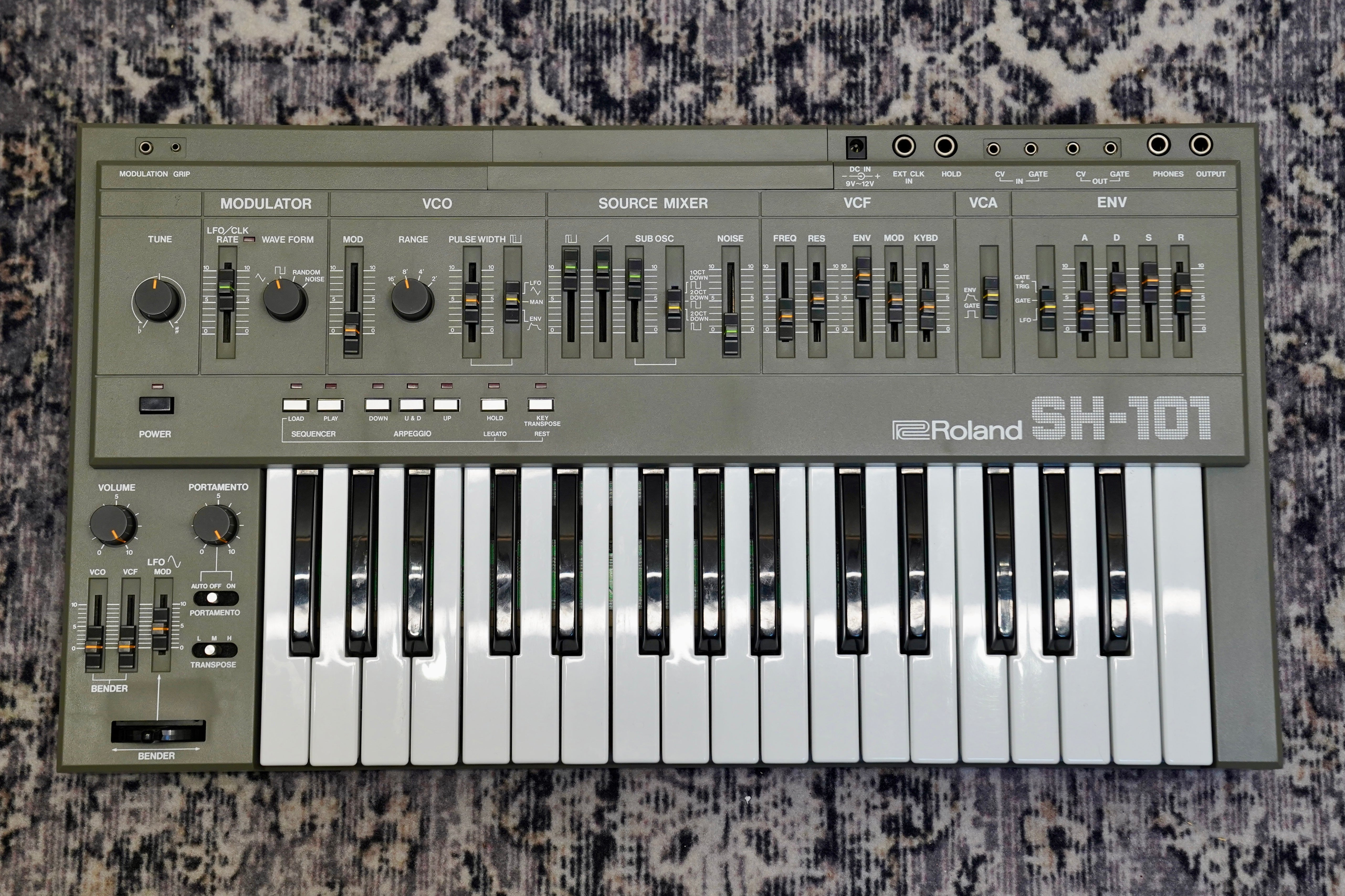 Roland SH-101 Monophonic Analog Synthesizer