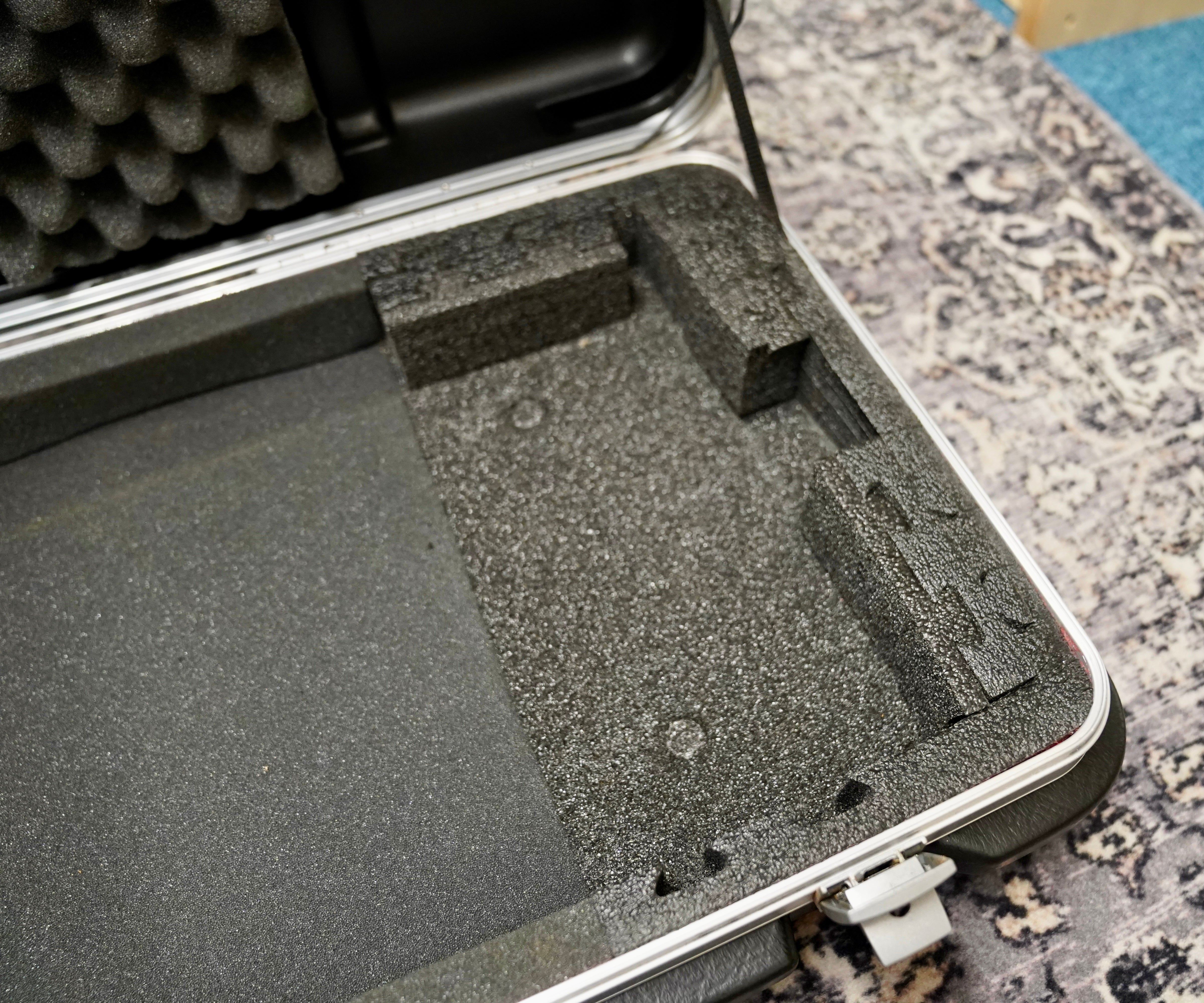 SKB Keyboard Case with Wheels and Foam Inserts