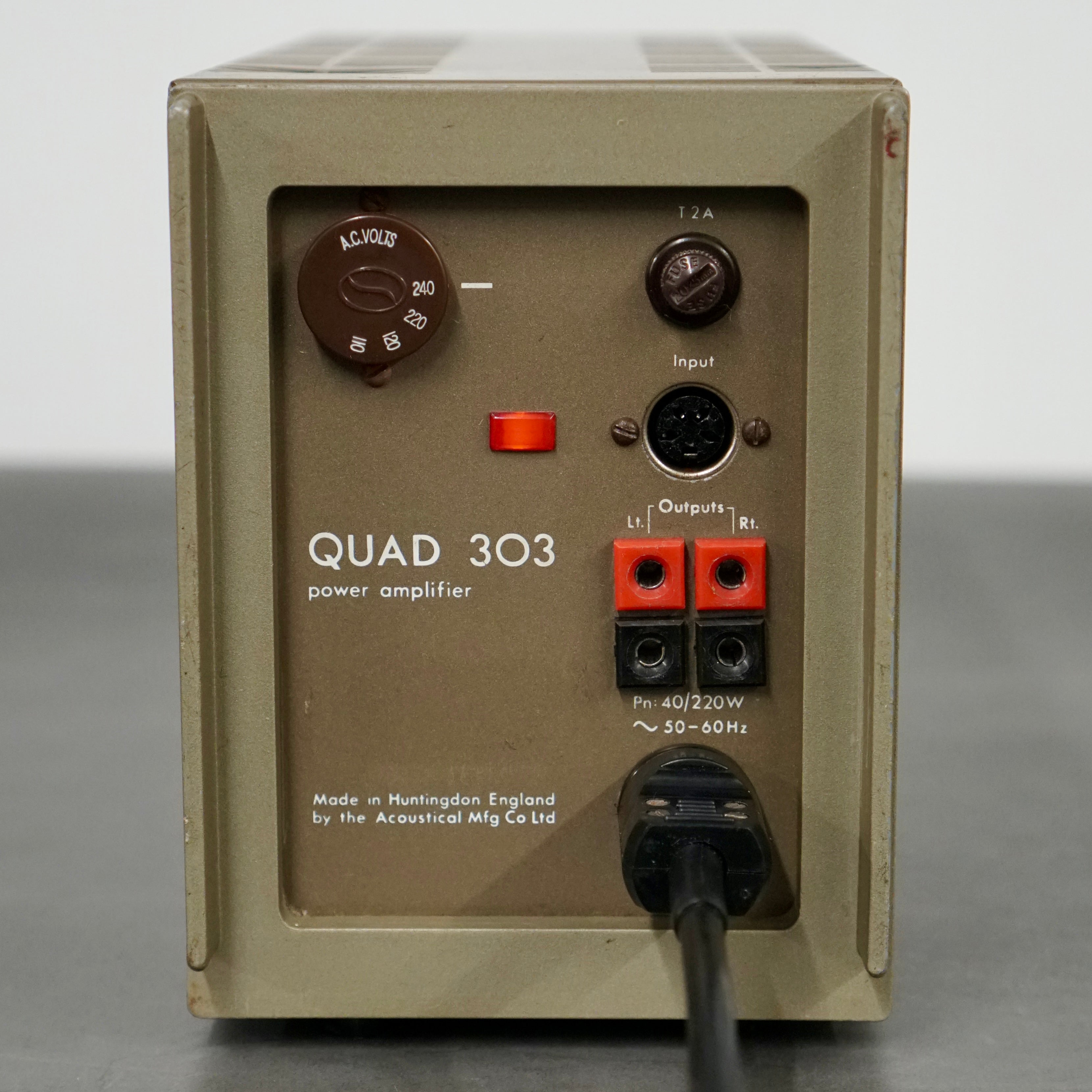 Quad 303 Amplifier