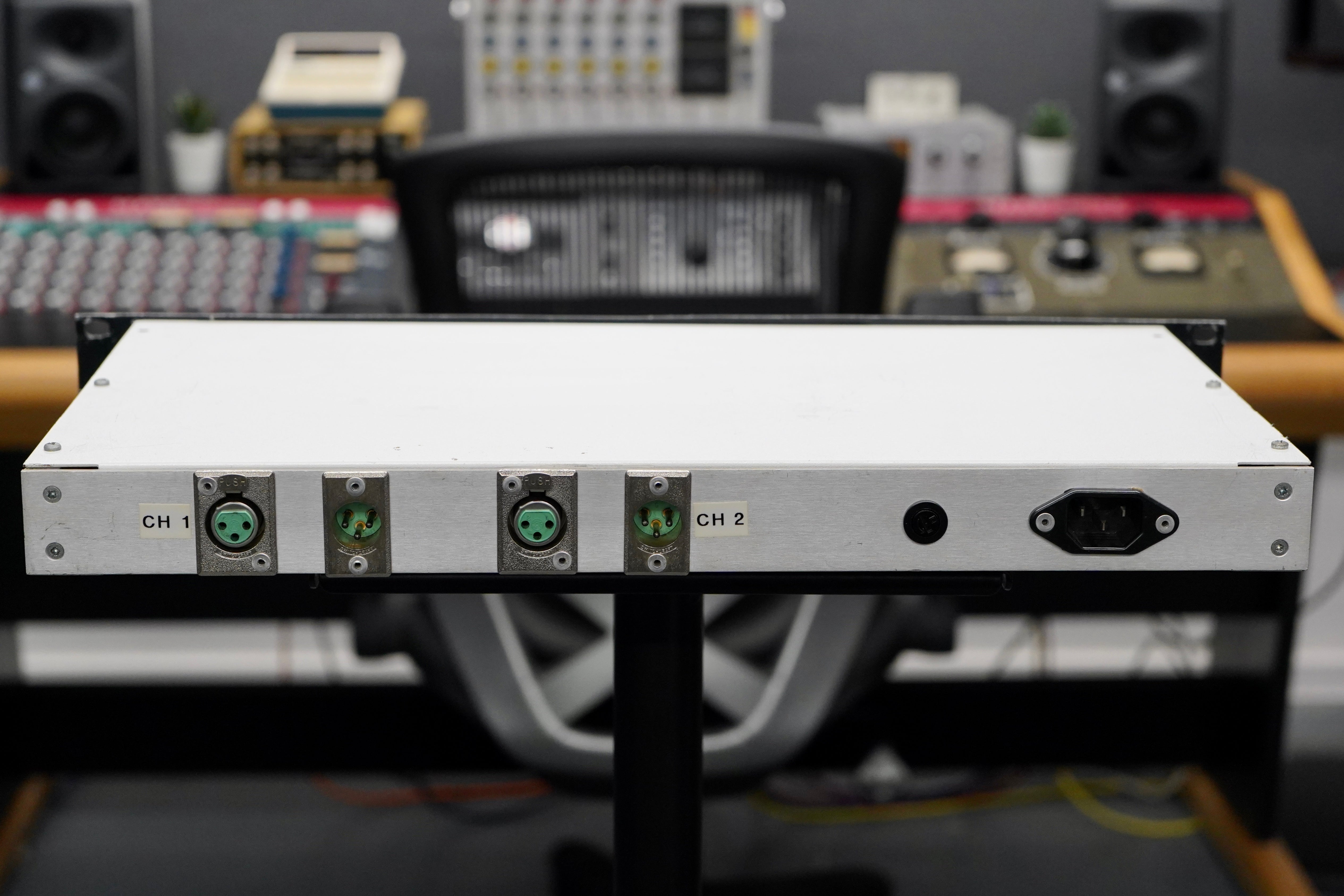 500 Series Chassis