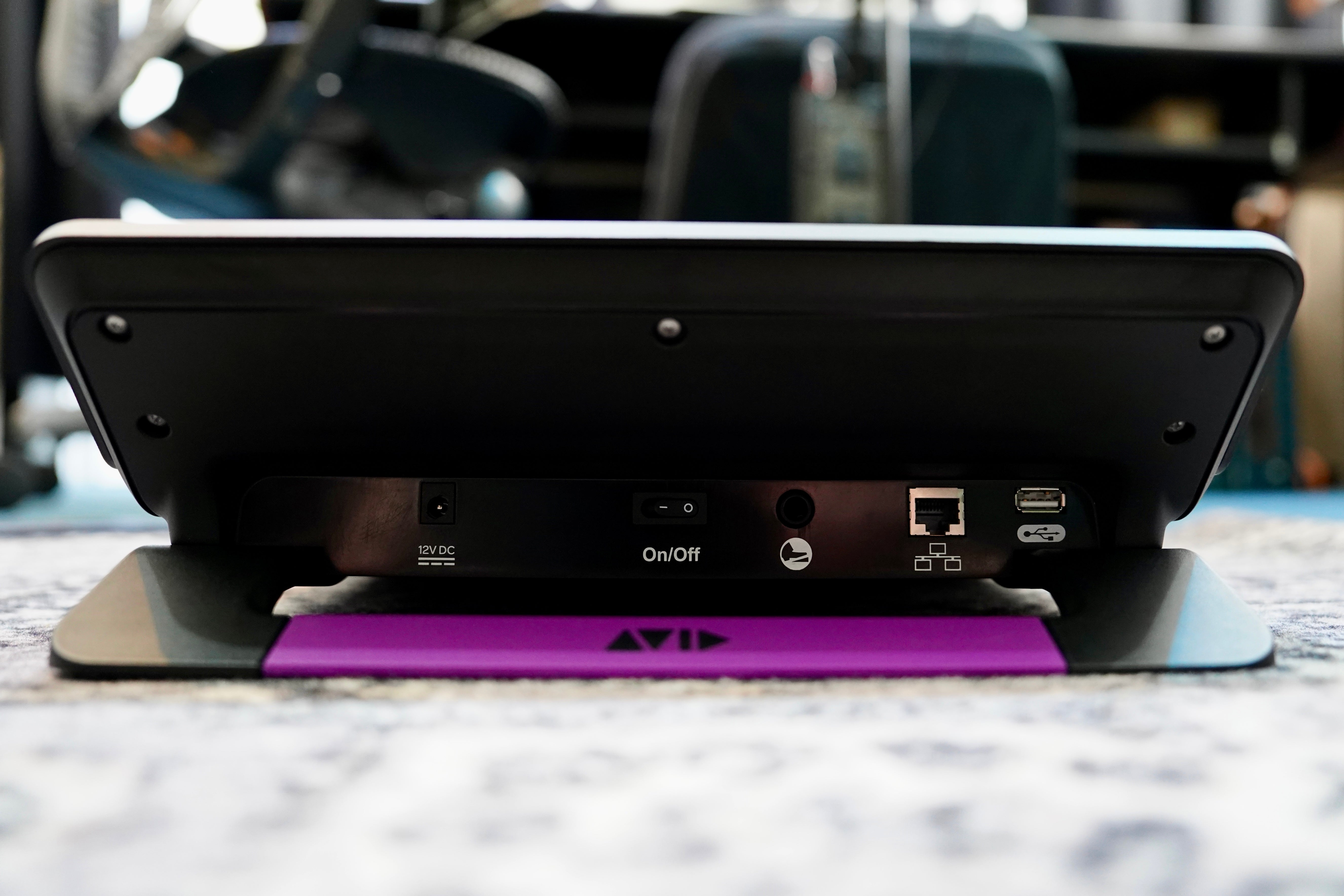 Avid S1 Controller
