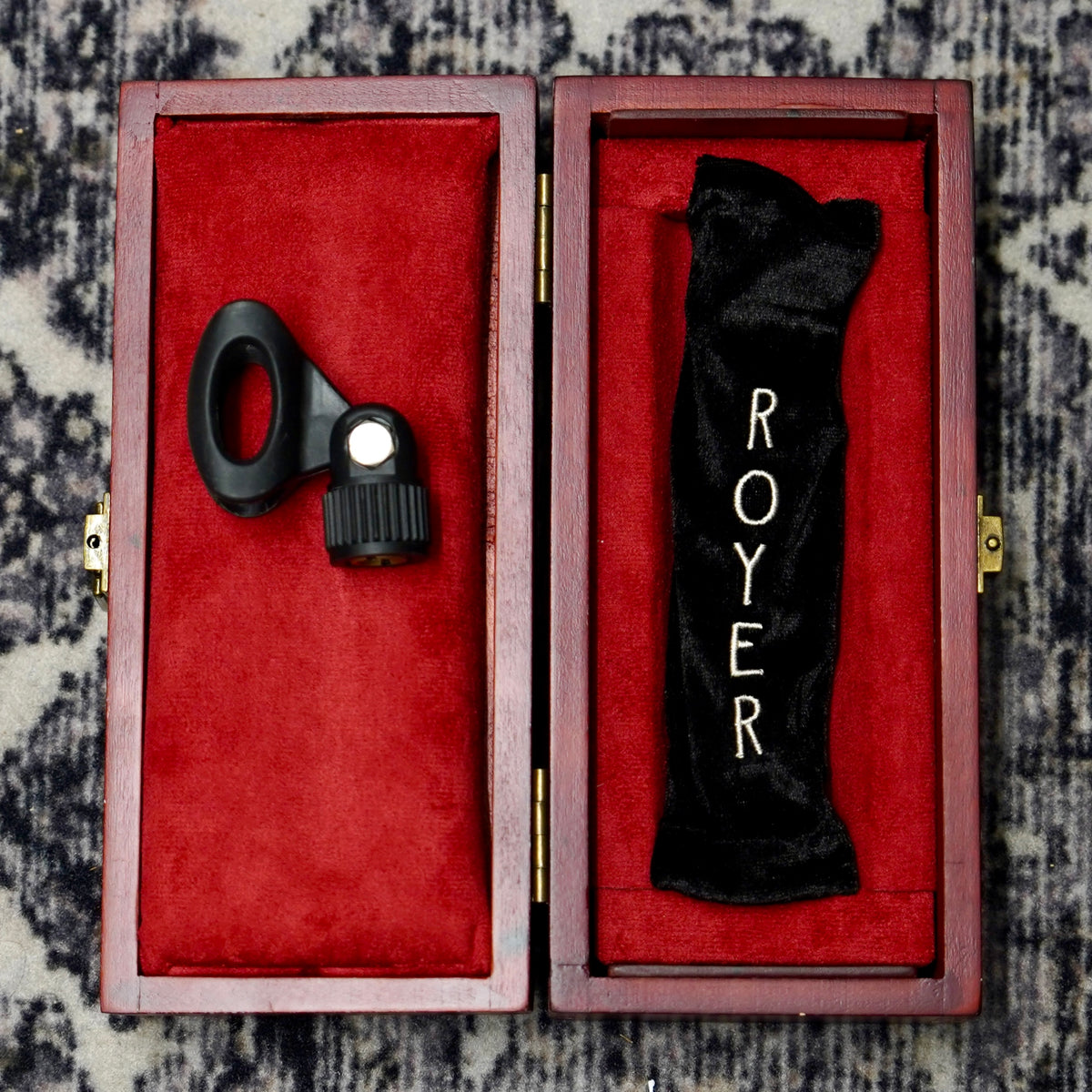 Royer Labs R-121 Ribbon Microphone