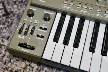 Roland SH-101 Monophonic Analog Synthesizer