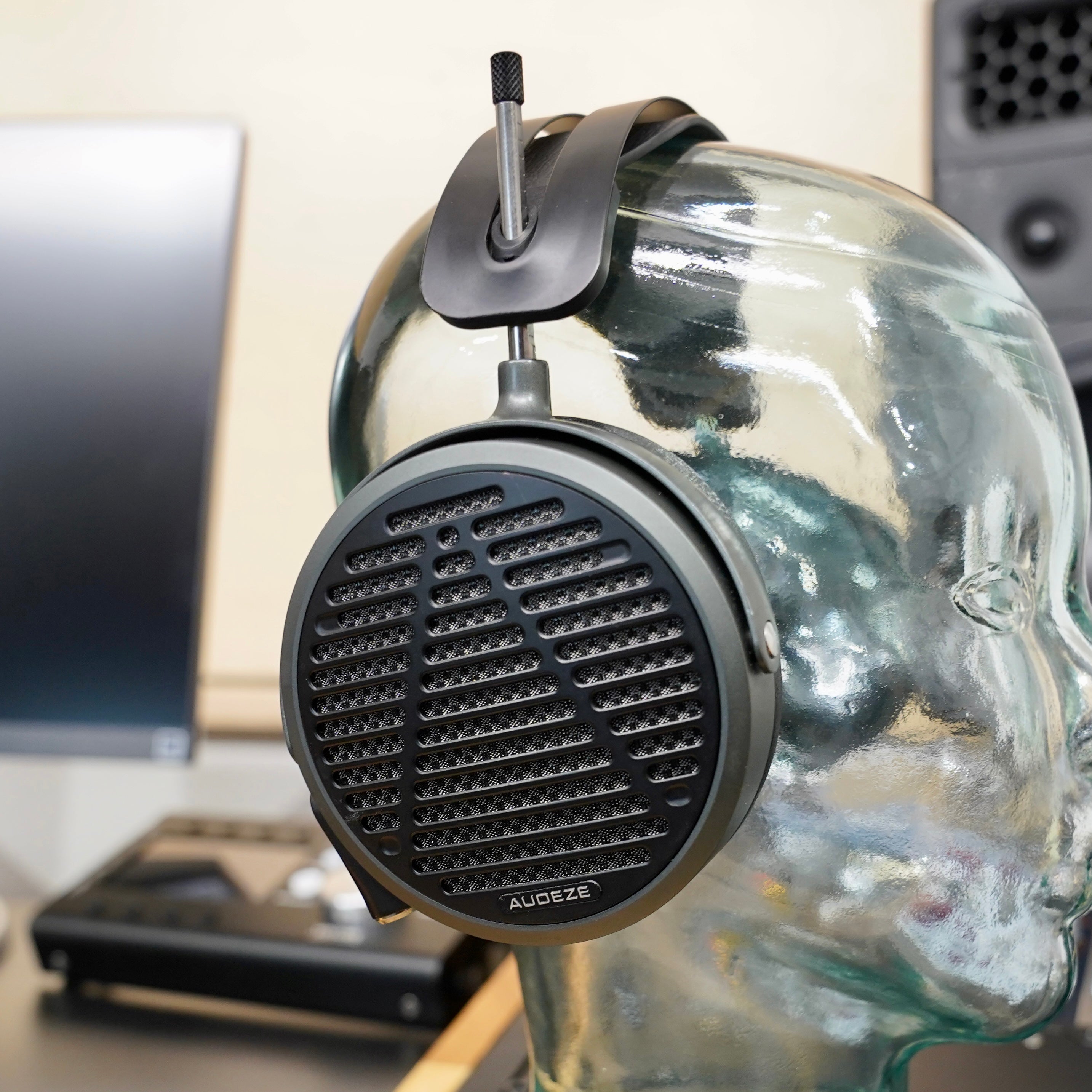 Audeze MM-500
