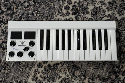 Mellotron M4000D Micro
