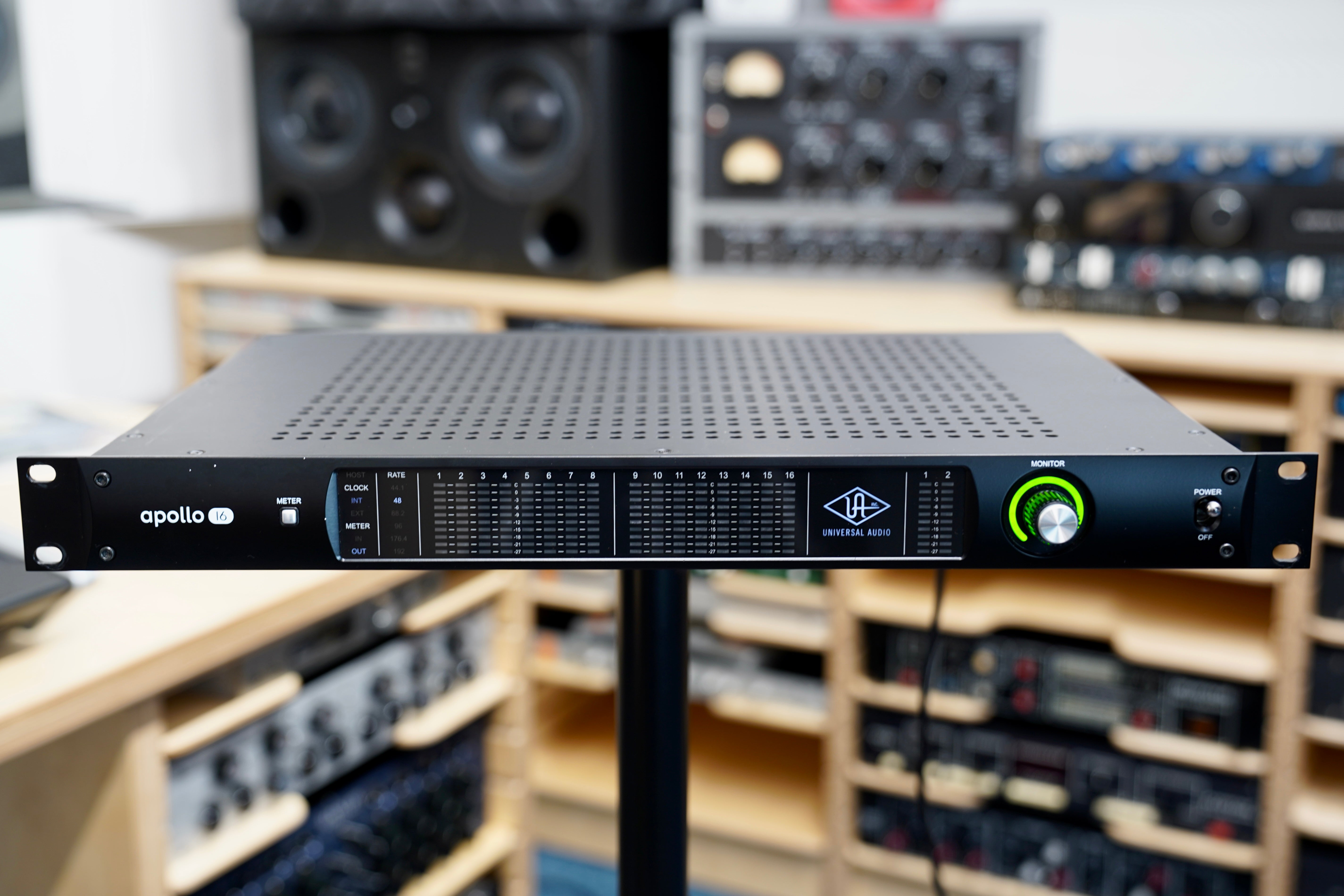 Universal Audio Apollo 16 MKII Quad