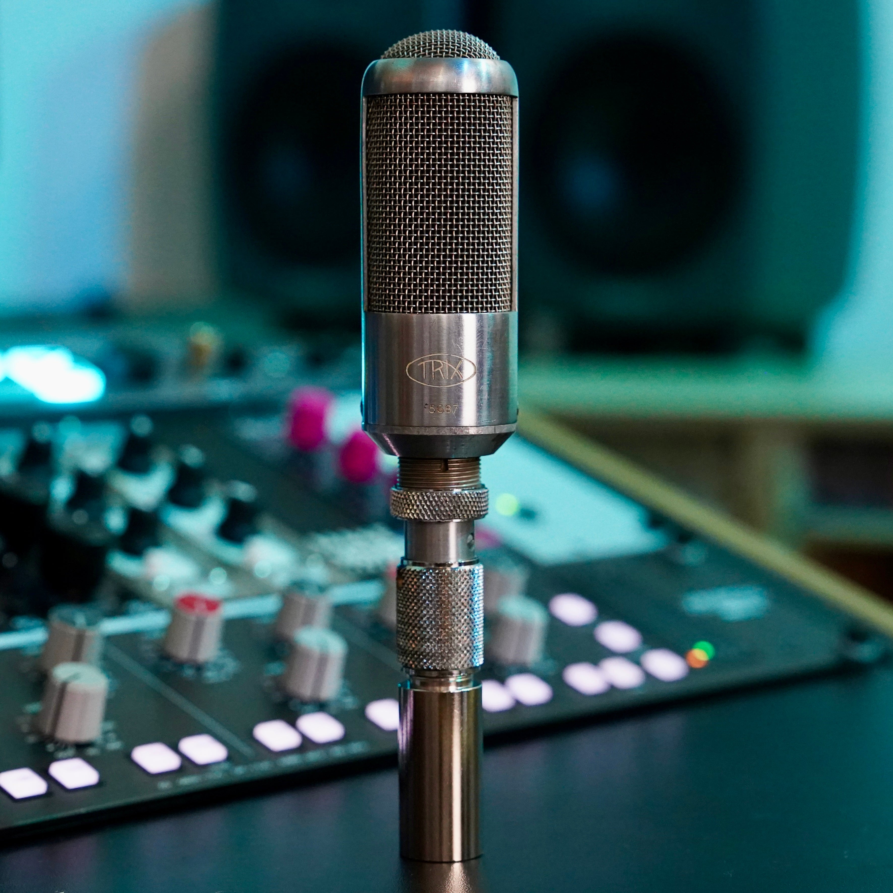 Trix 5687 Ribbon Microphone