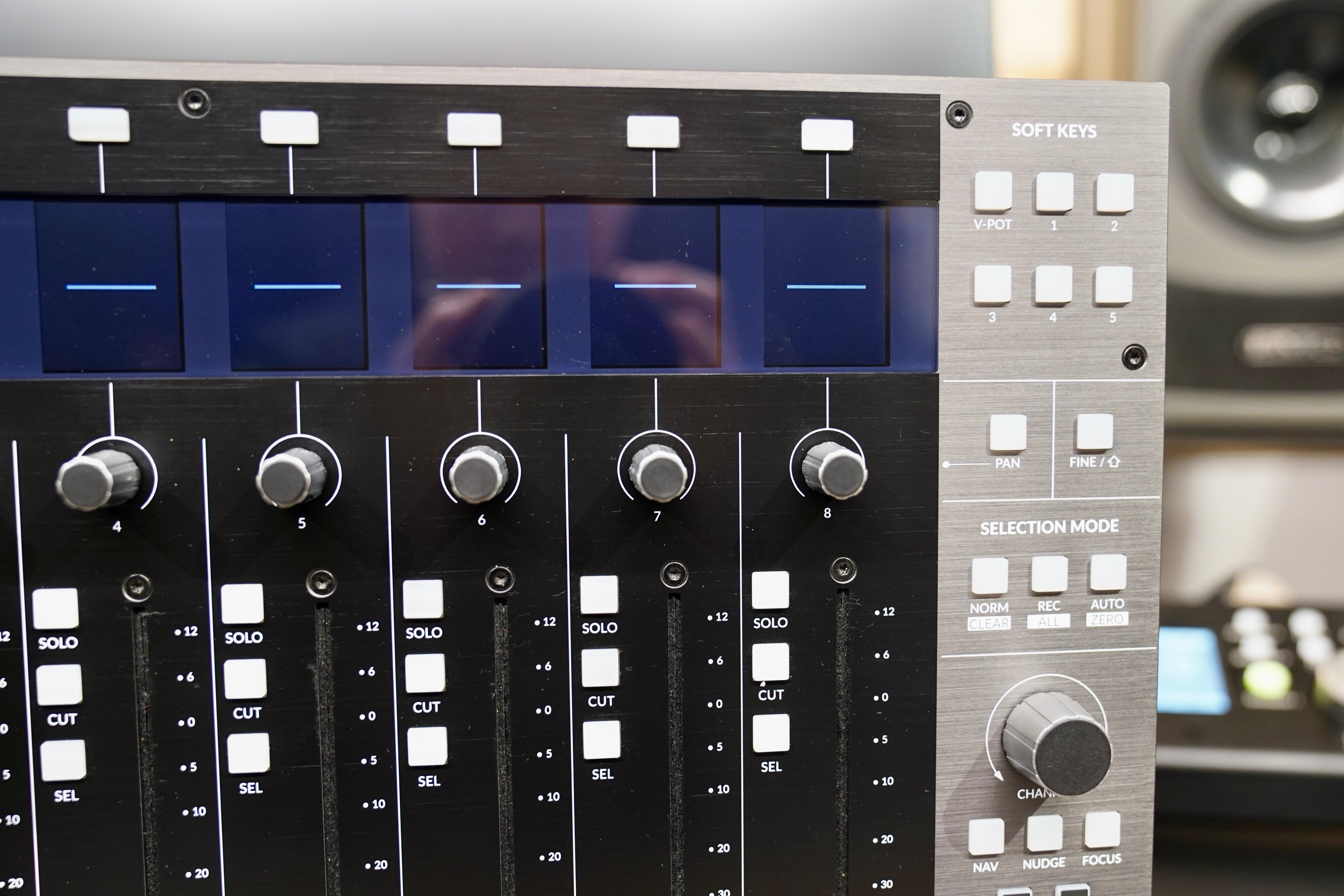 SSL UF8 Advanced DAW Controller