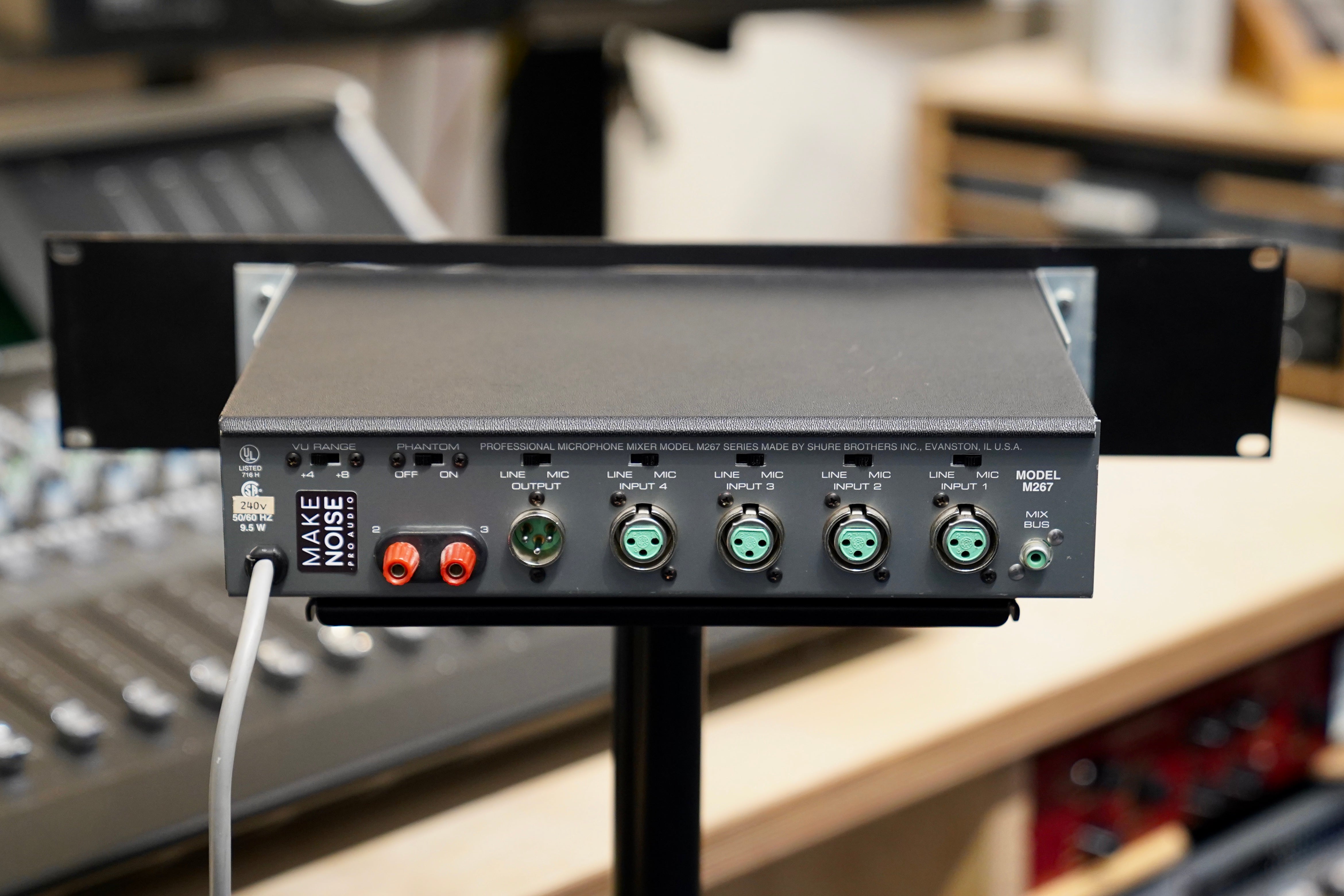 Shure M267 Mixer