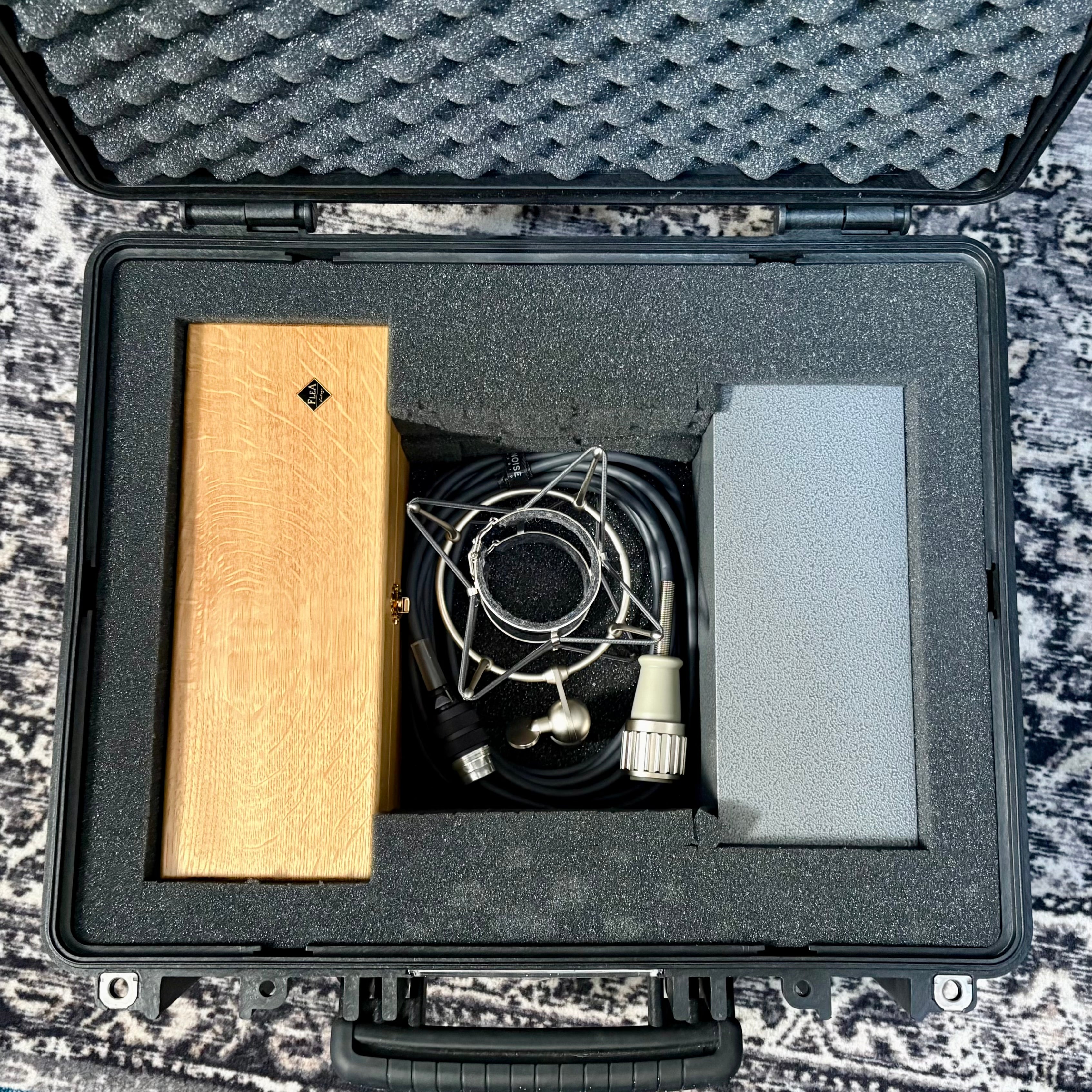 Flea 47 Vintage