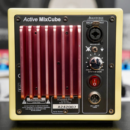 Avantone MixCube (Active)