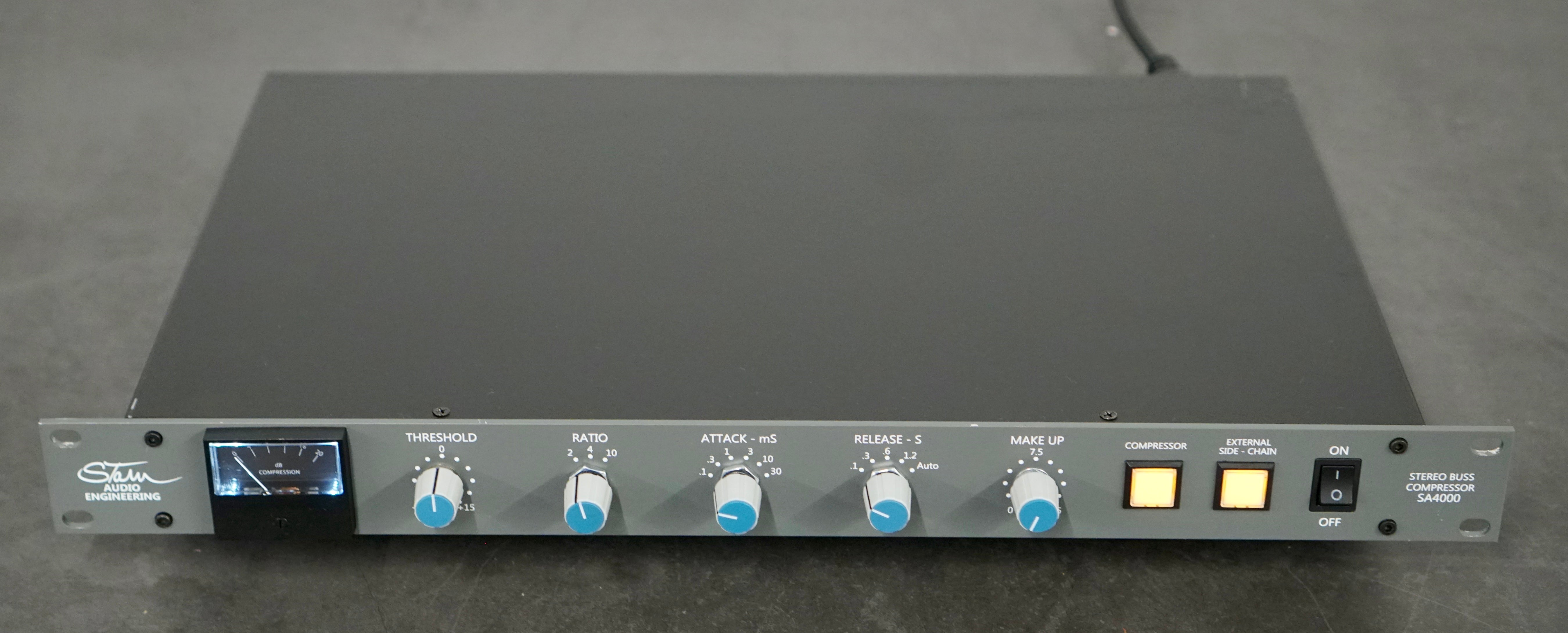 Stam Audio SA4000 Stereo Buss Compressor