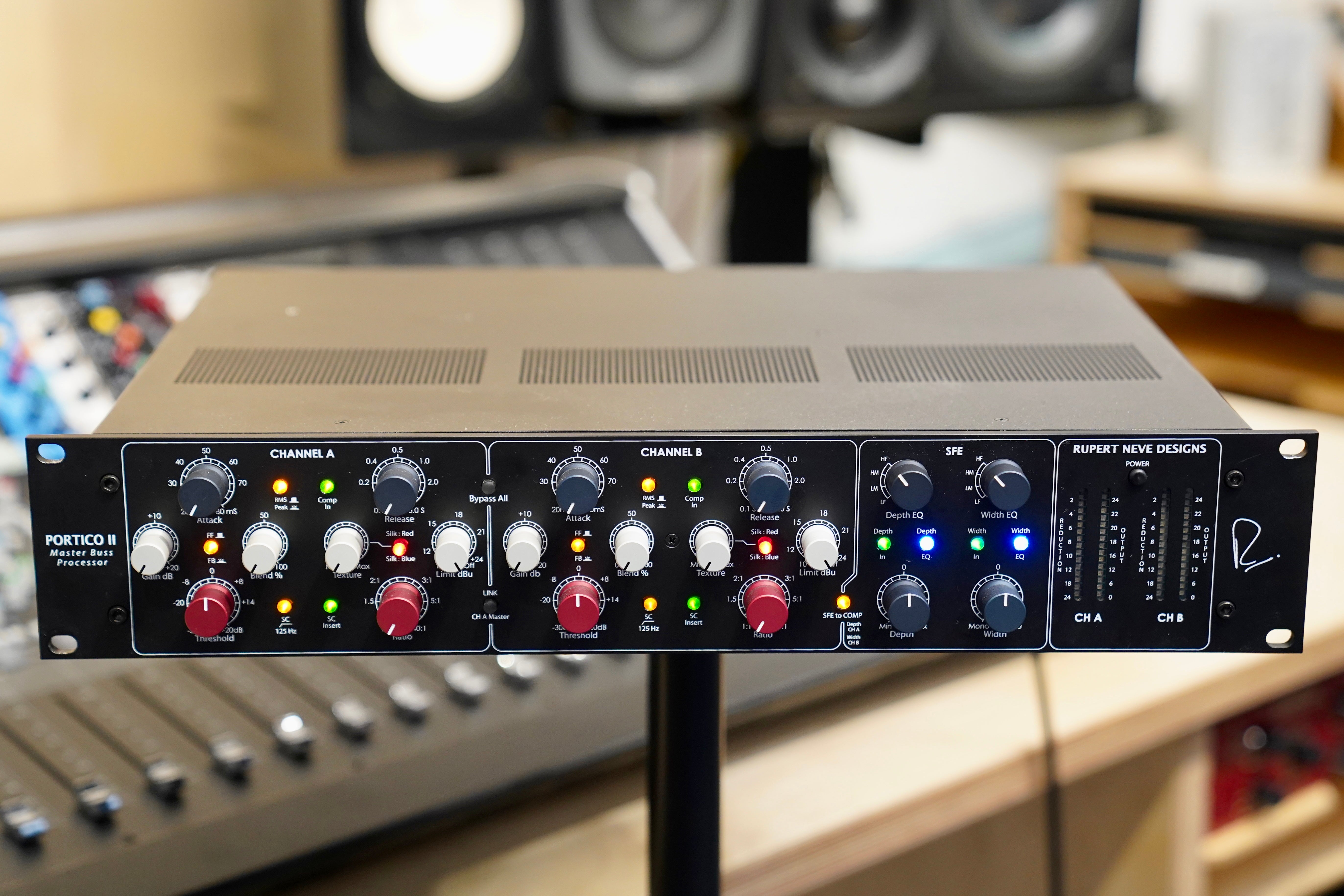 Rupert Neve Portico II Master Buss Processor