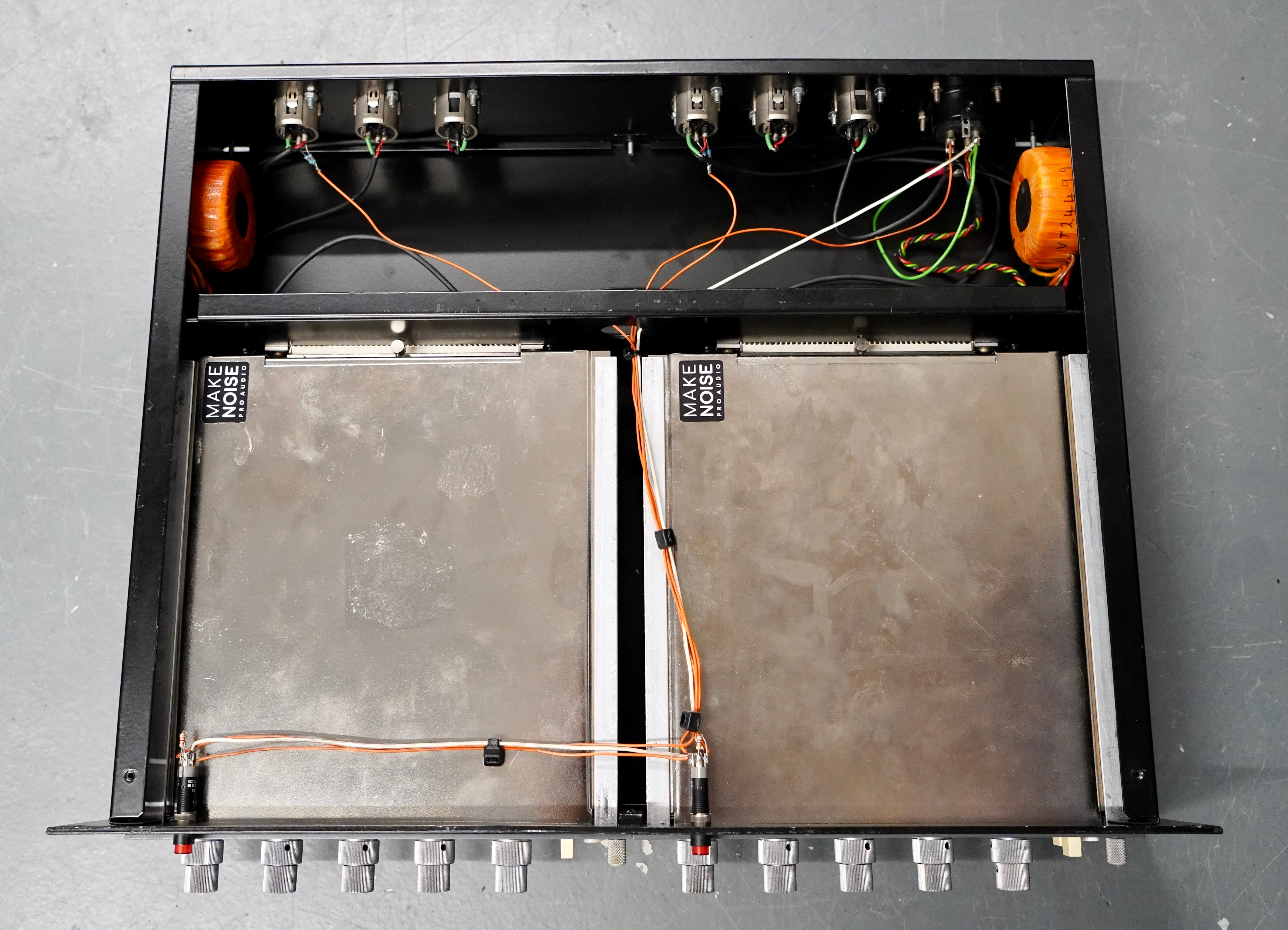 Neve 33135 Racked Pair
