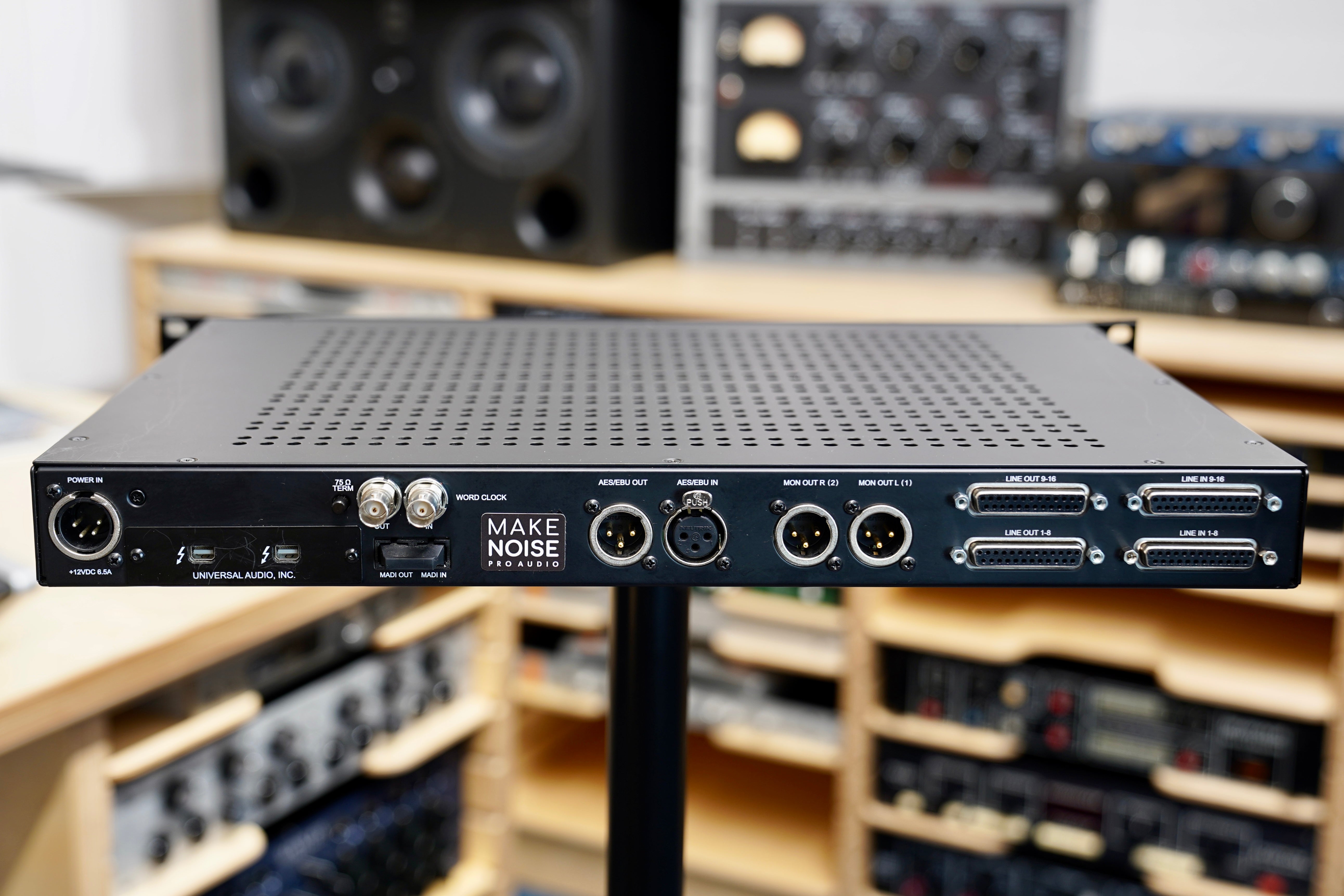 Universal Audio Apollo 16 MKII Quad