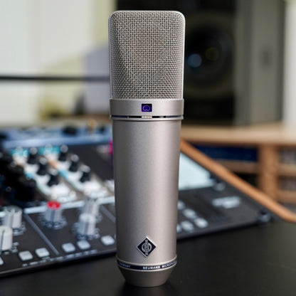 Neumann U67 (Re-Issue)