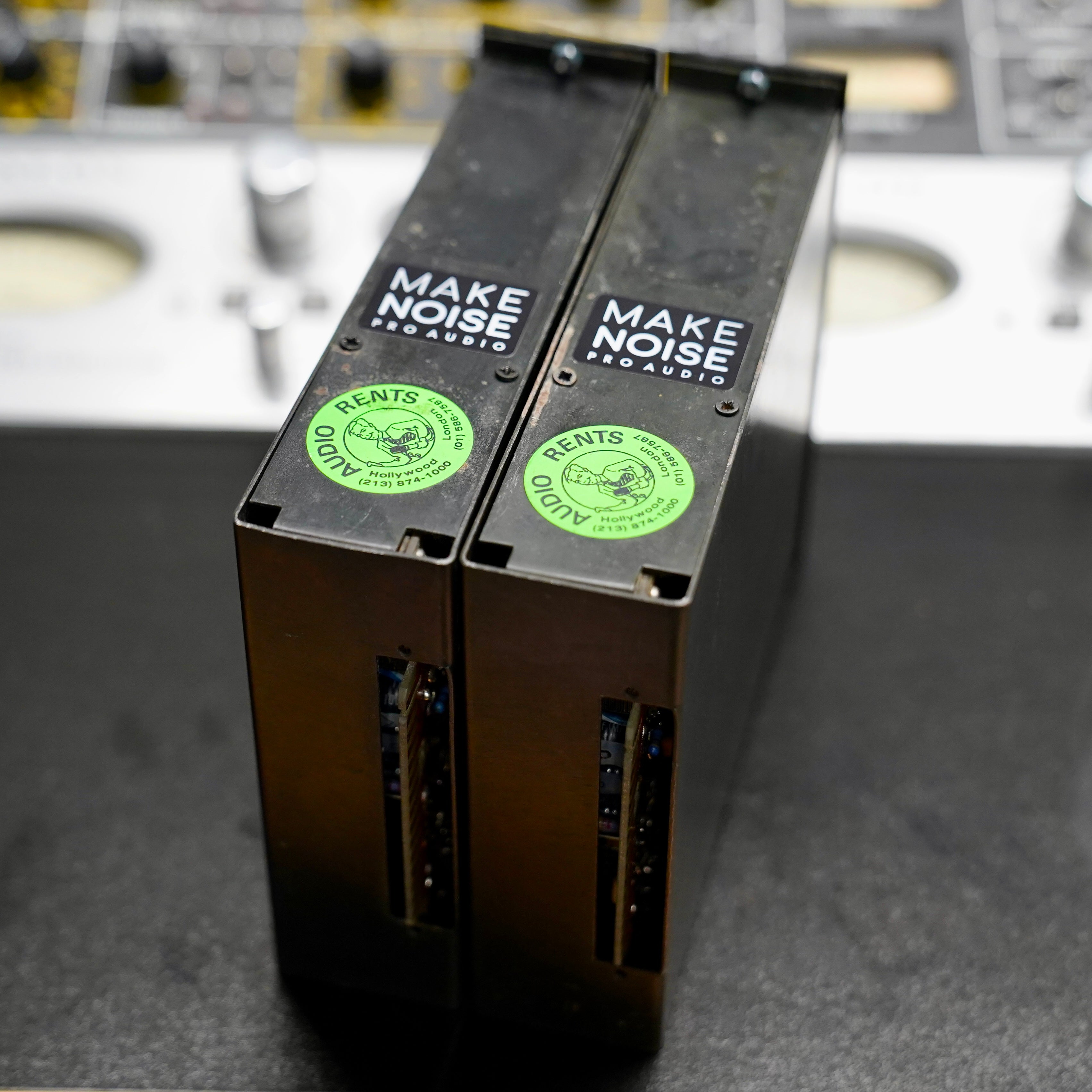 APSI 559 (Pair)