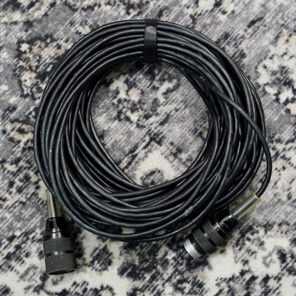 AKG C422