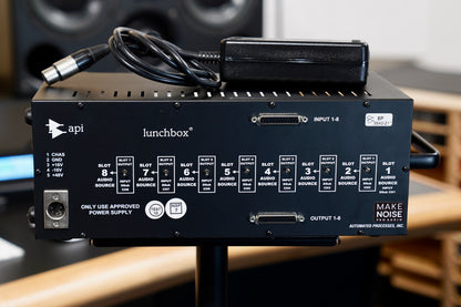 API 500-8P 500 Series Chassis