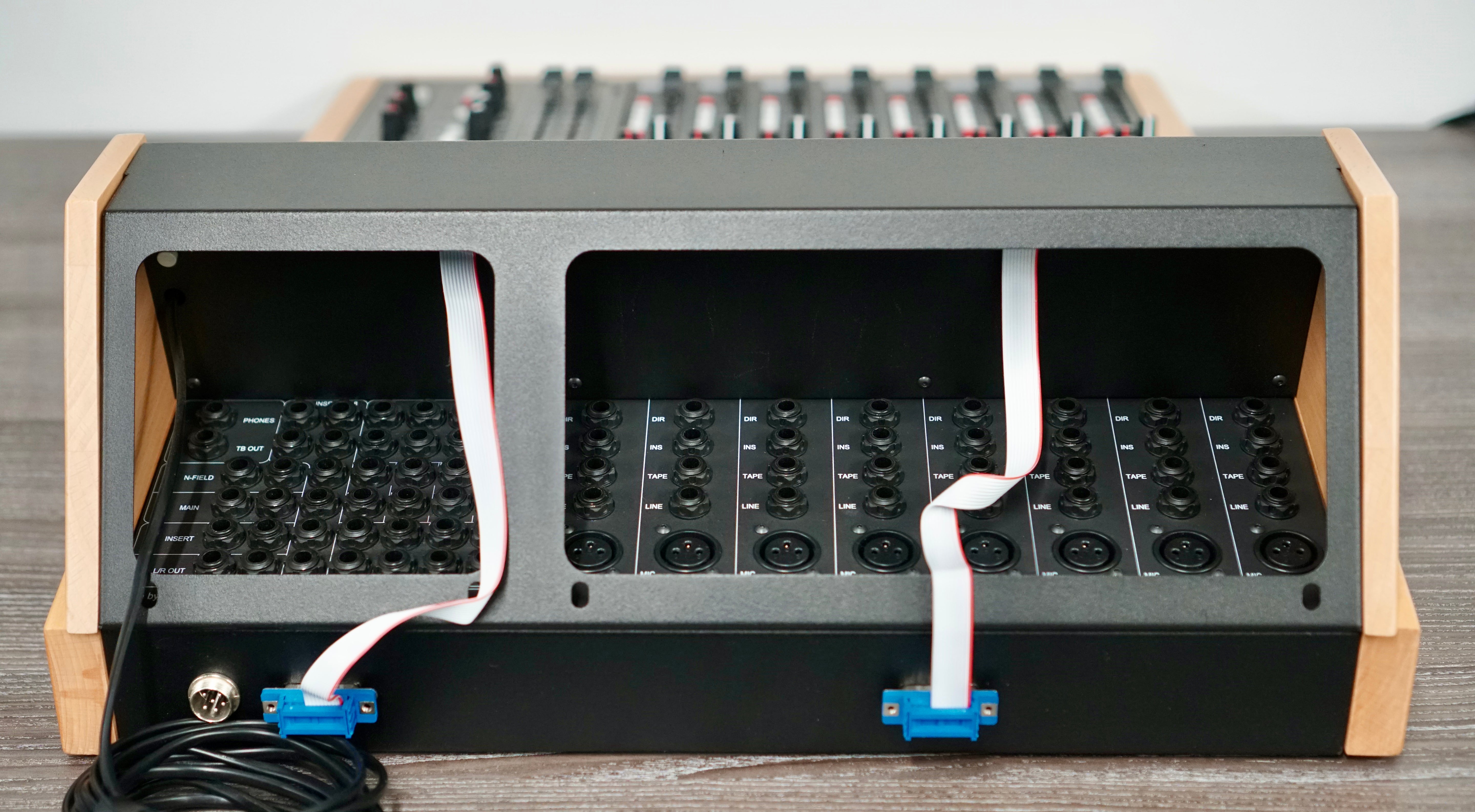 Oram T-Series 8ch Console