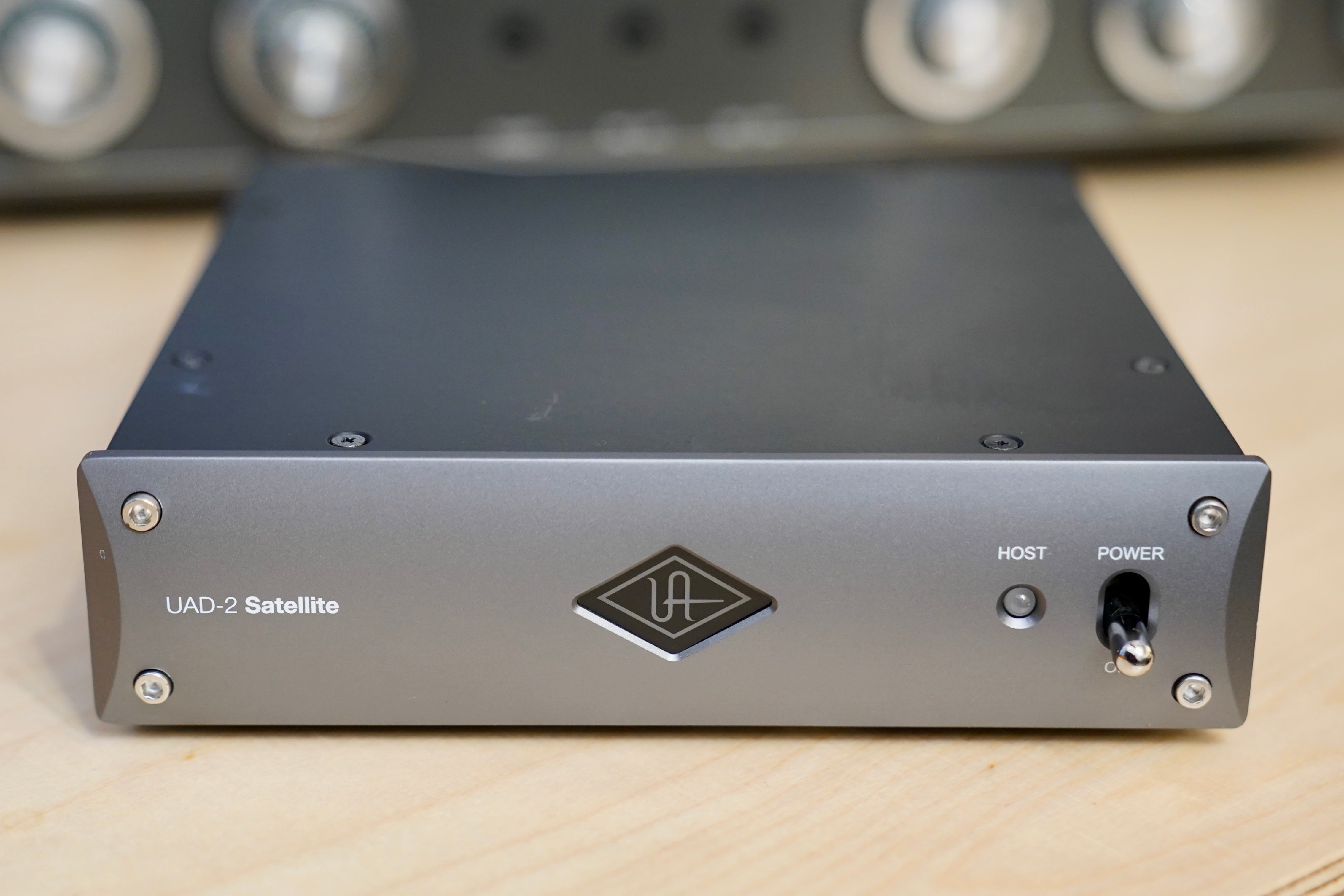 Universal Audio UAD-2 Satellite Octo TB3