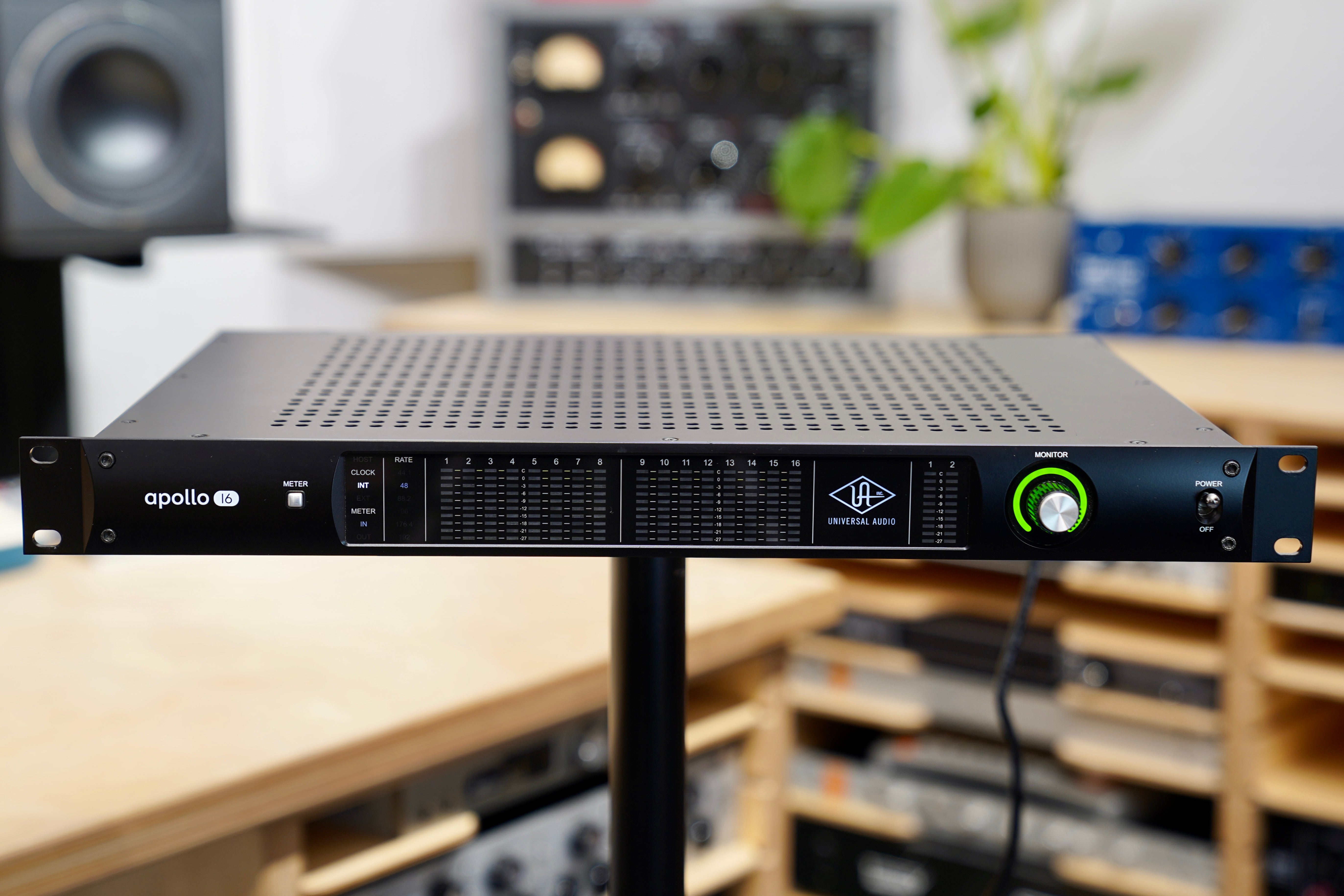 Universal Audio Apollo 16 MKII Quad