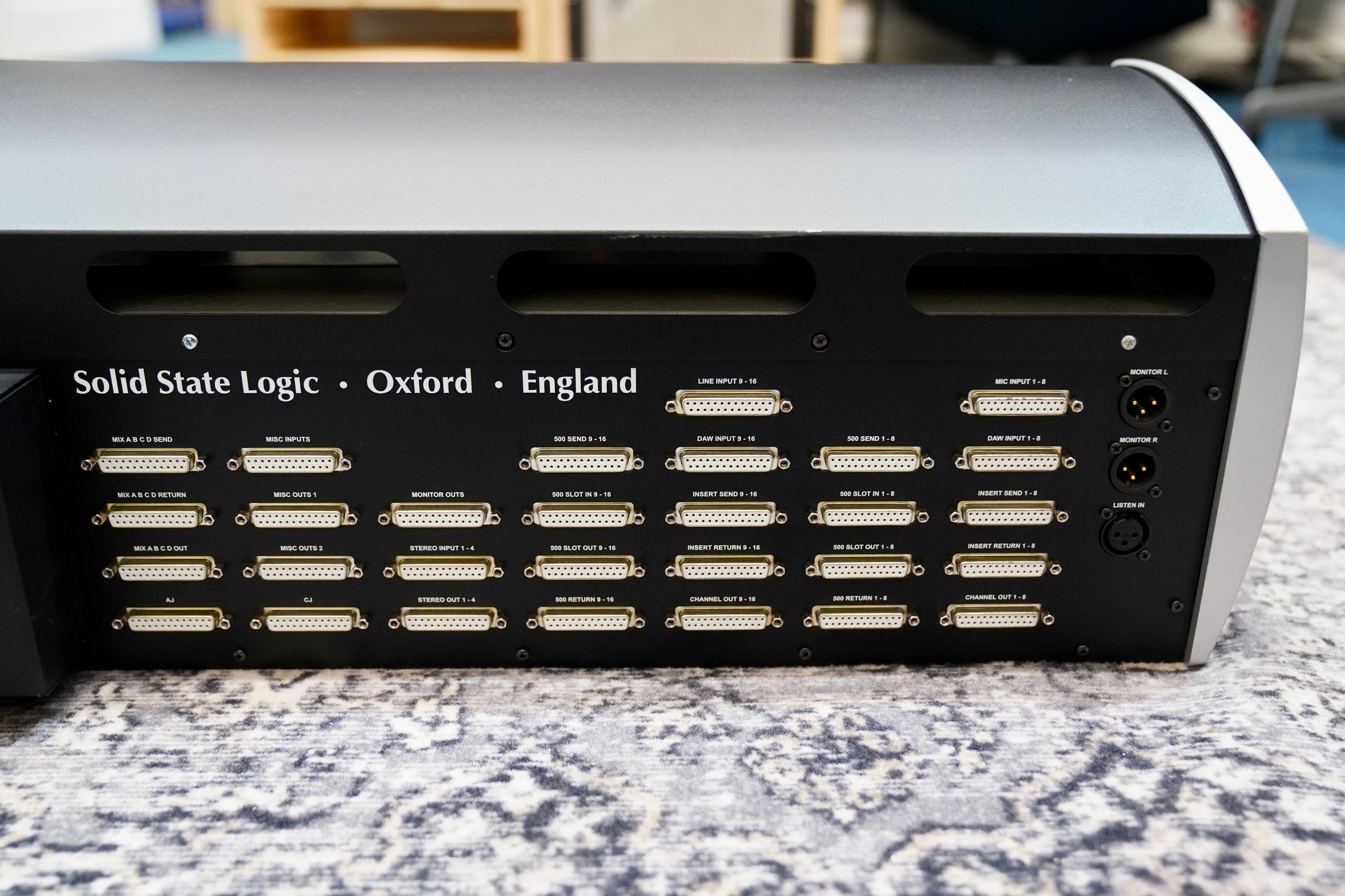 Solid State Logic XL-Desk