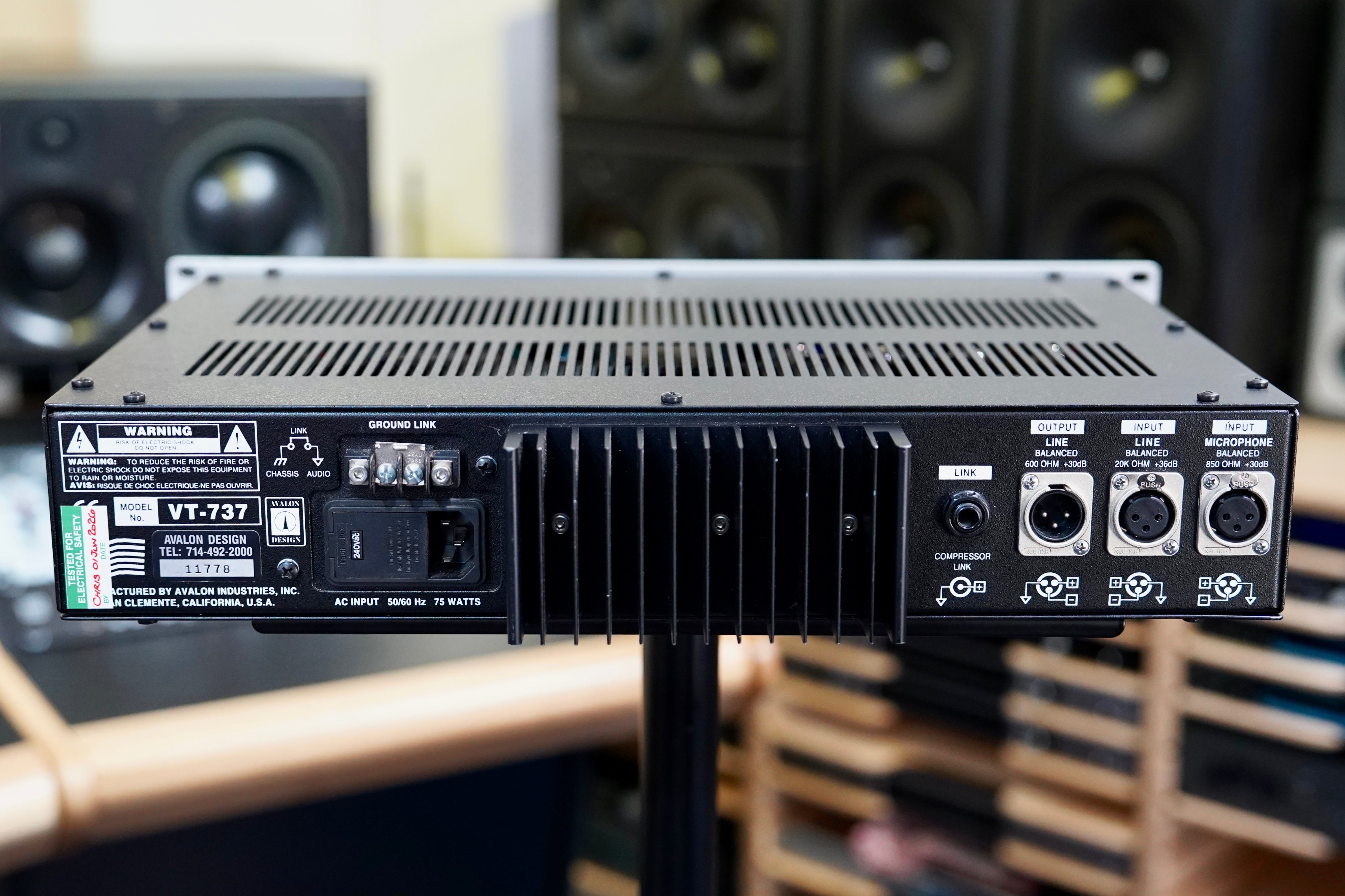 Avalon VT-737