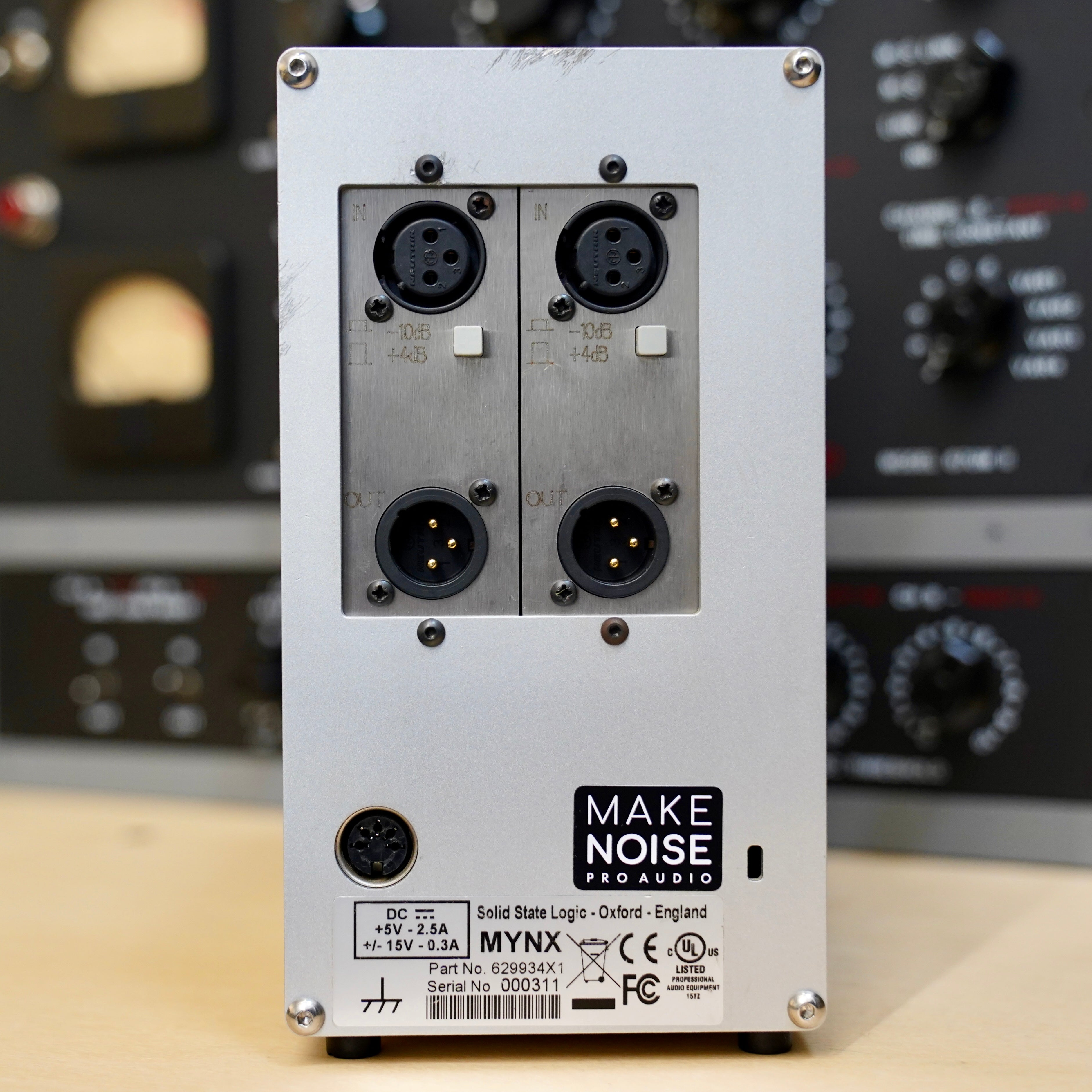 2x SSL XR425 X-Rack EQ w/ Mynx Chassis