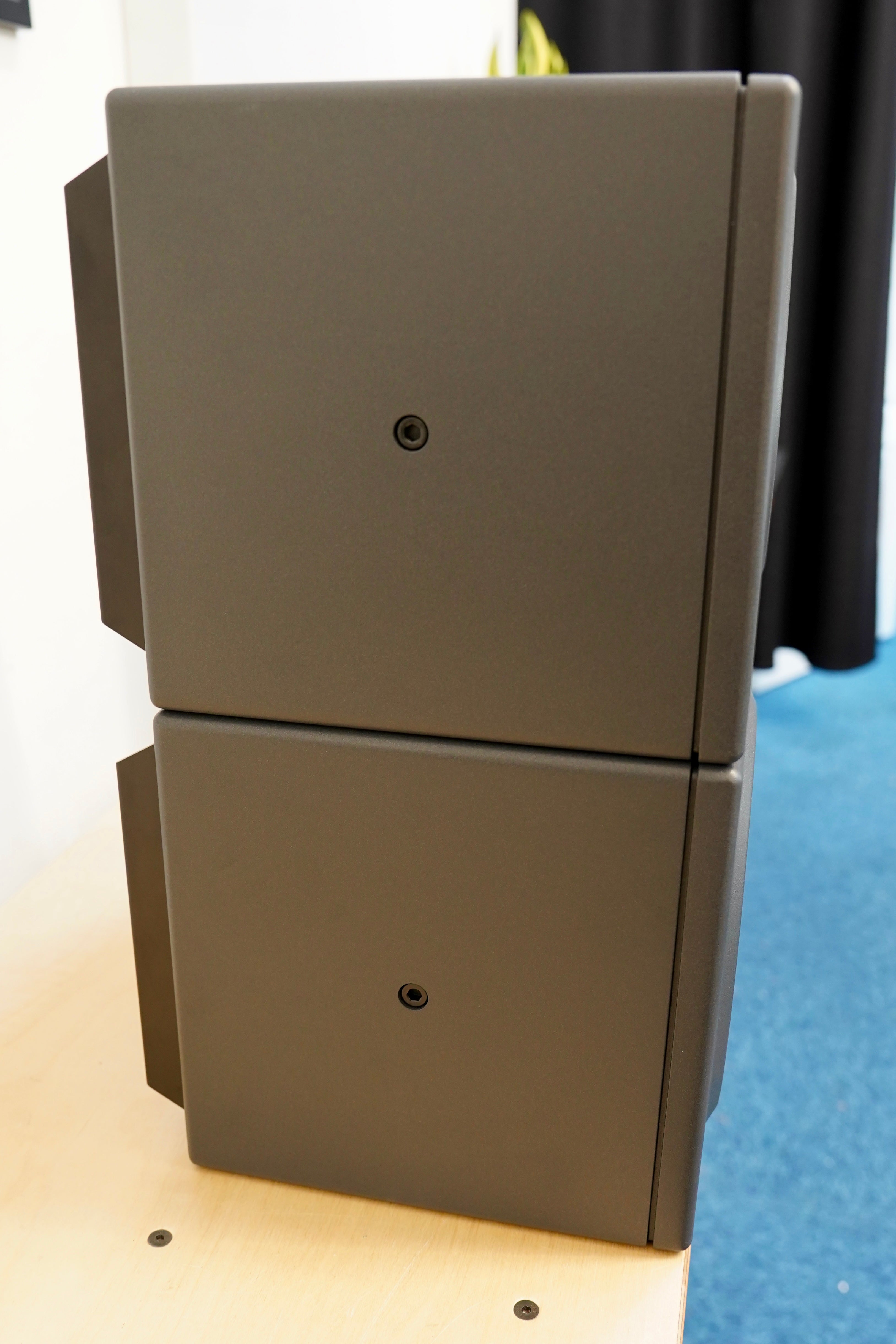 Neumann KH 310A (Pair)