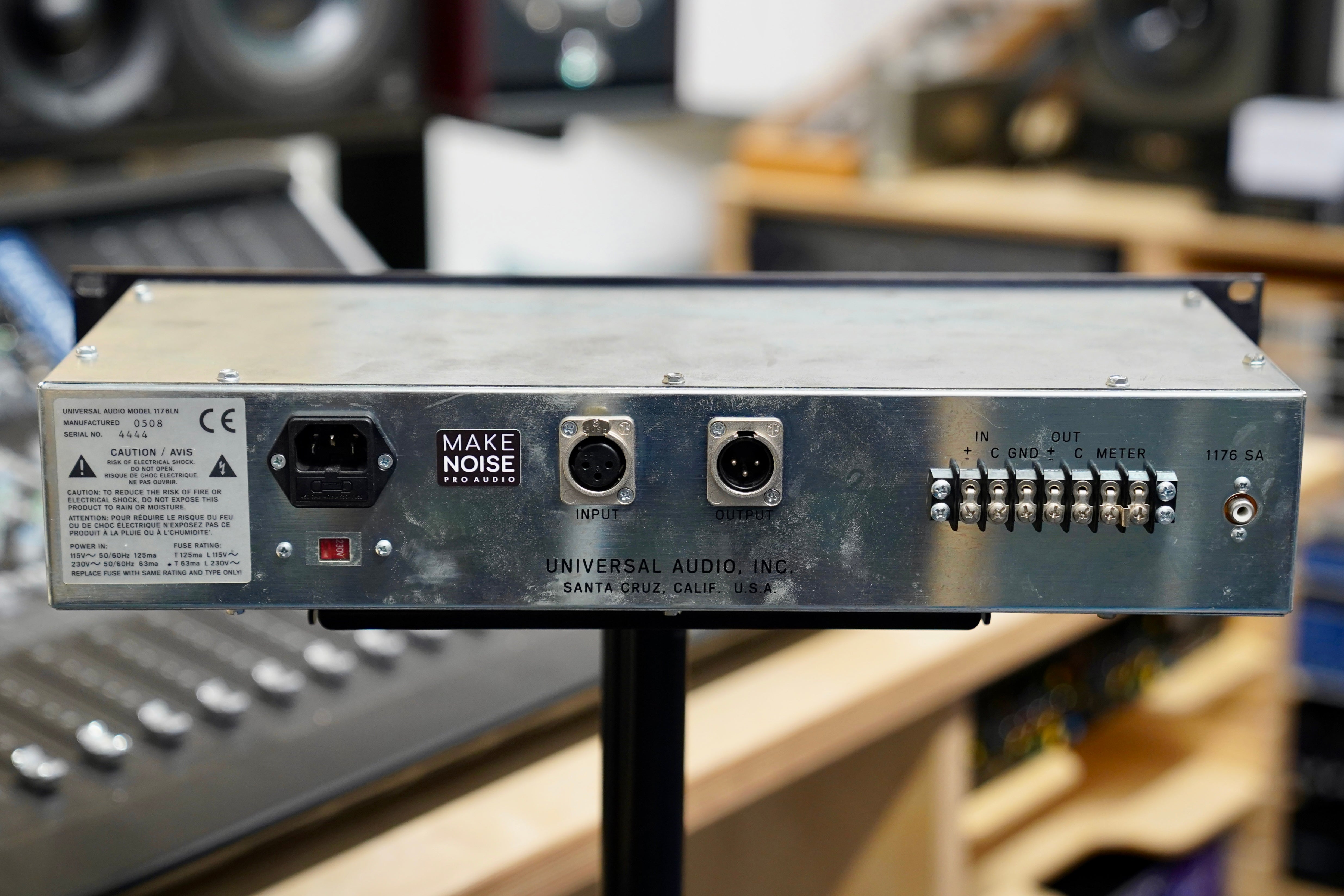 Universal Audio 1176LN Limiting Amplifier